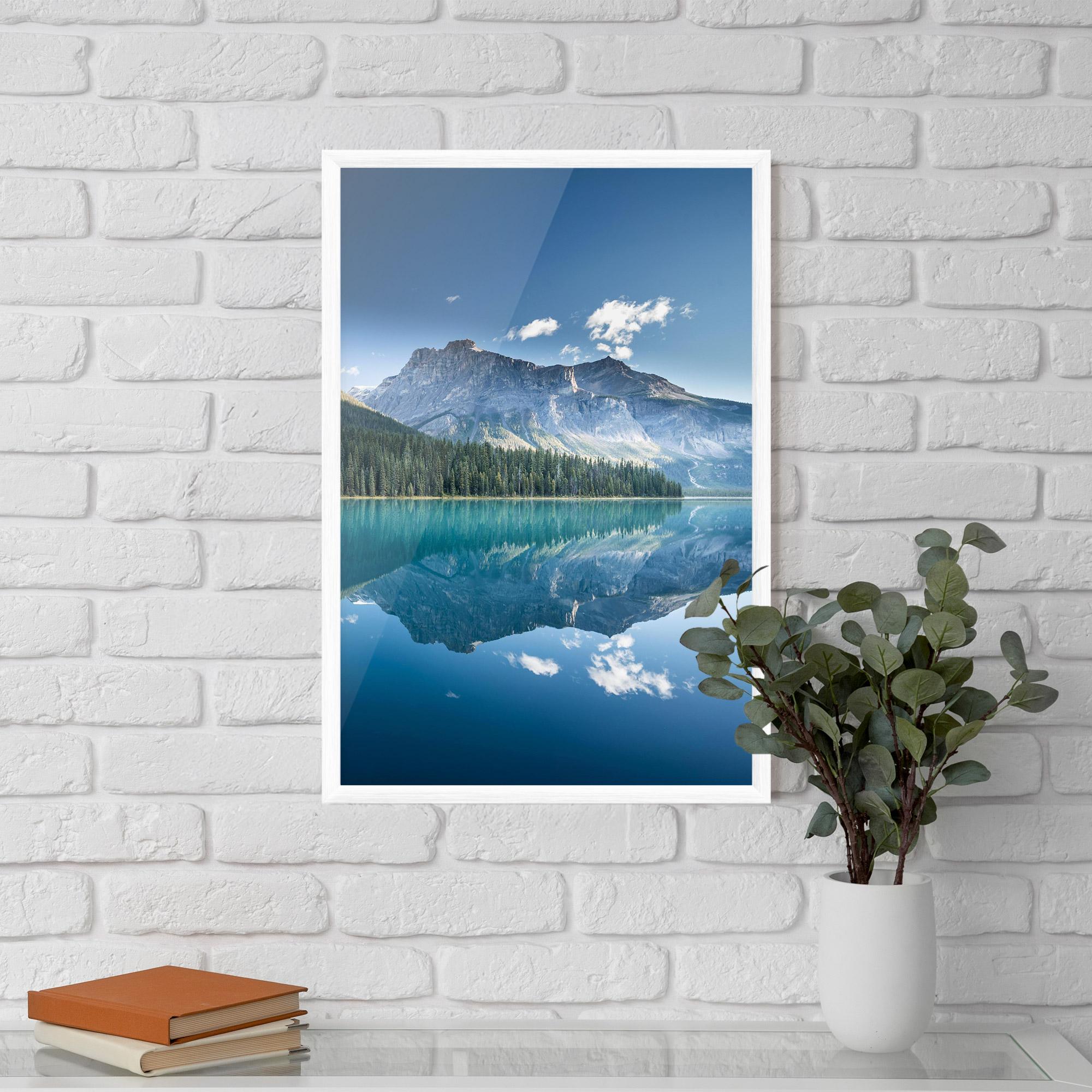 Gerahmte Poster Blue Mountain Lake mockup 5