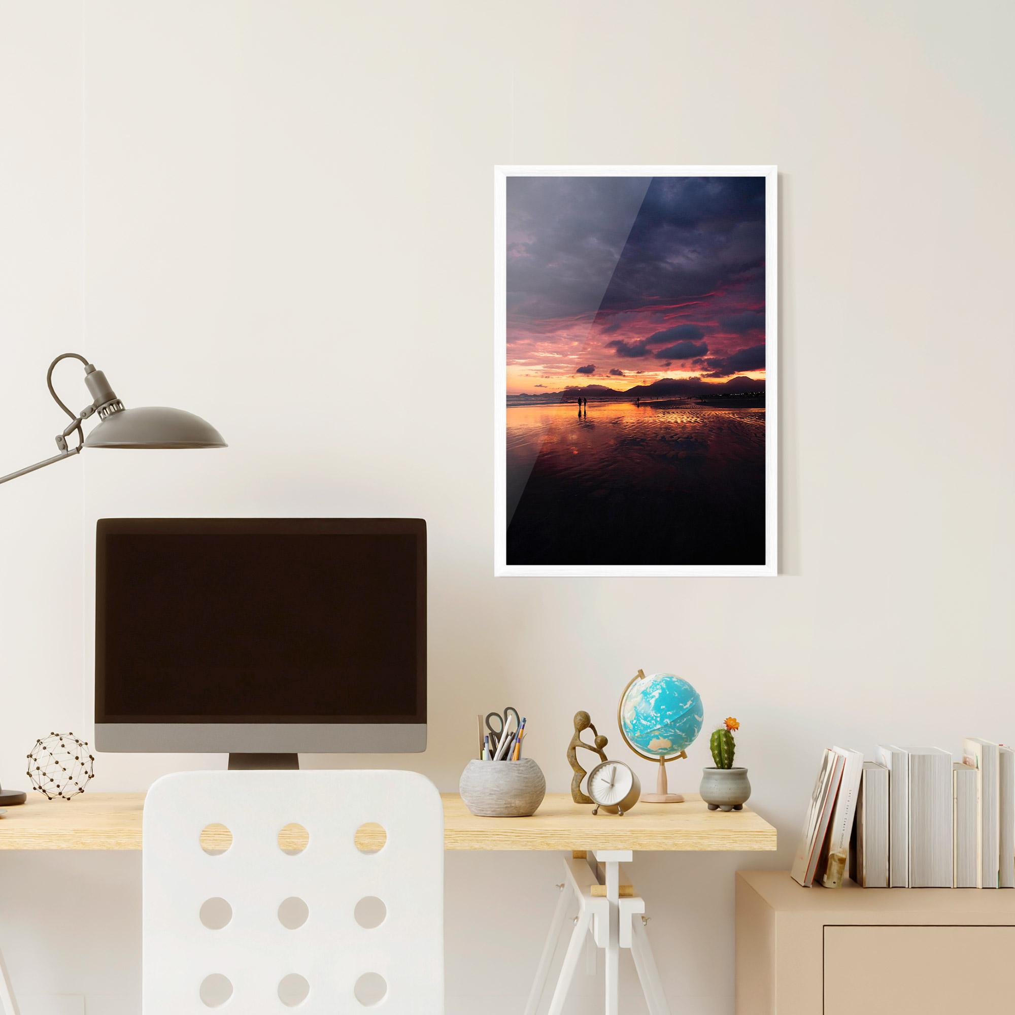 Gerahmte Poster Beach At Sunset mockup 6