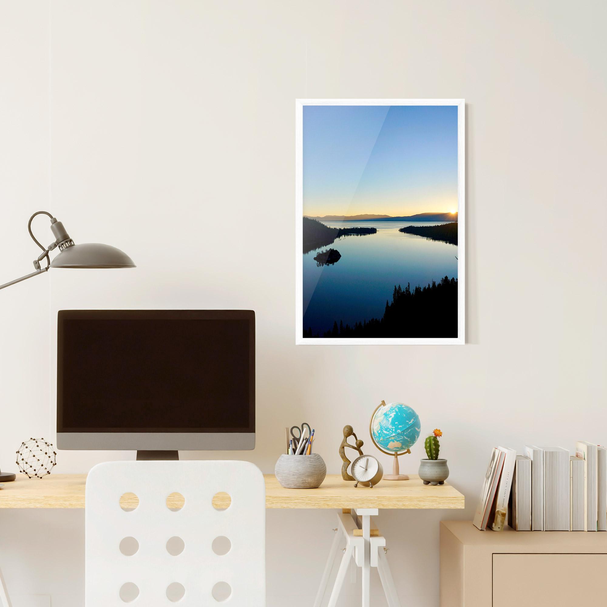 Gerahmte Poster Blue Sky Lake mockup 6