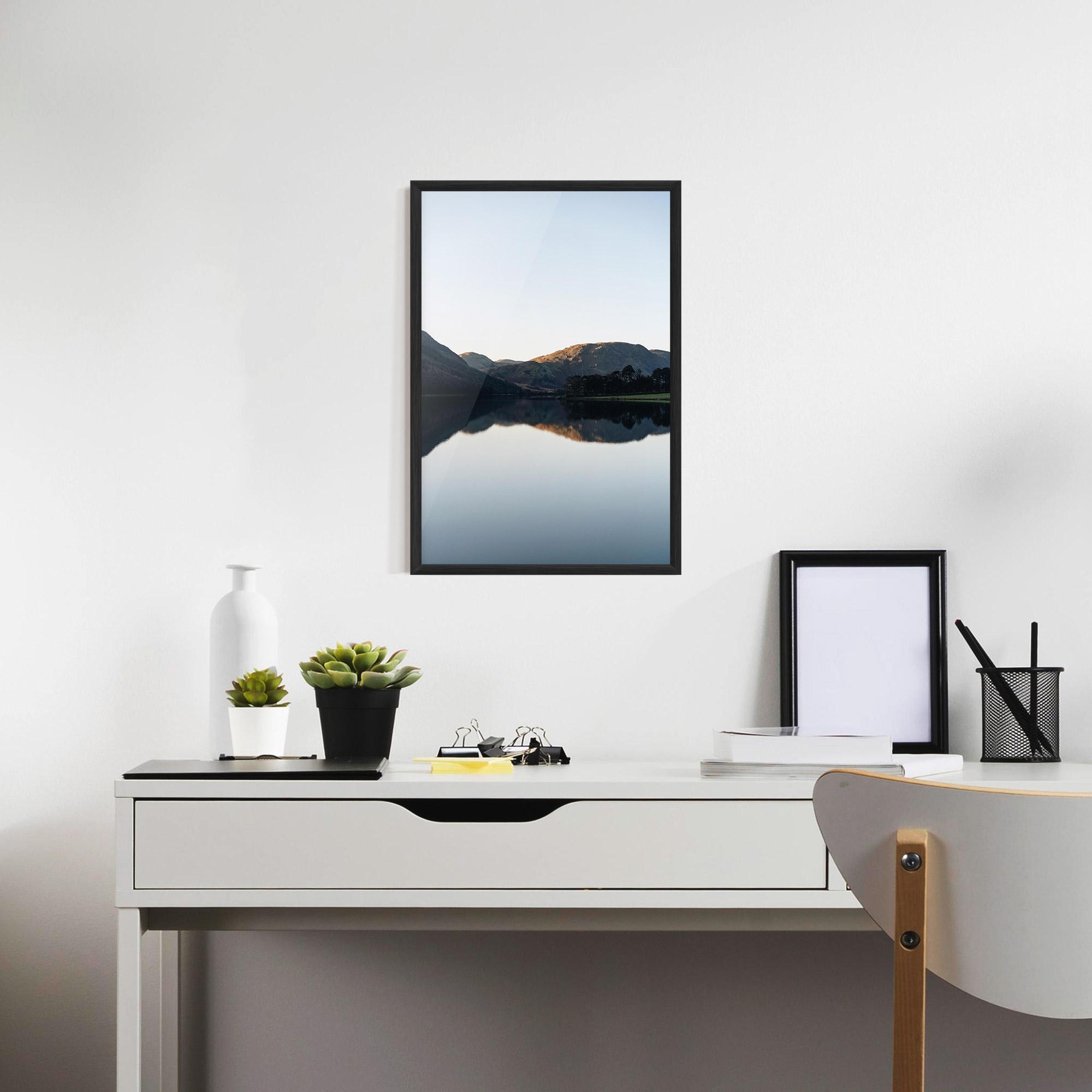 Gerahmte Poster Nice Lake mockup 7