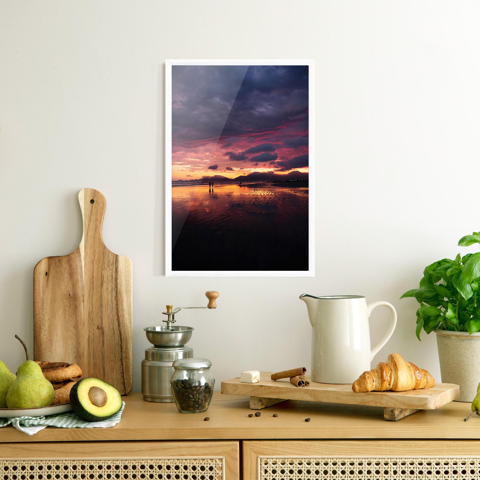 Gerahmte Poster Beach At Sunset mockup 8