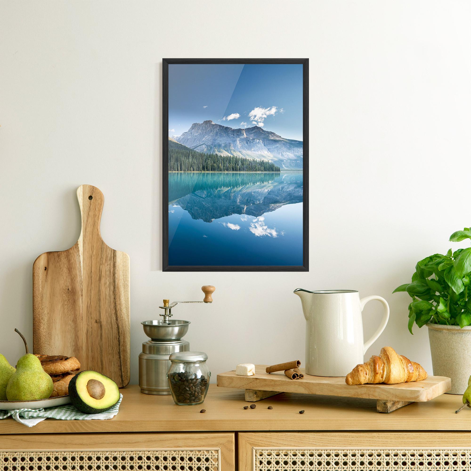 Gerahmte Poster Blue Mountain Lake mockup 8