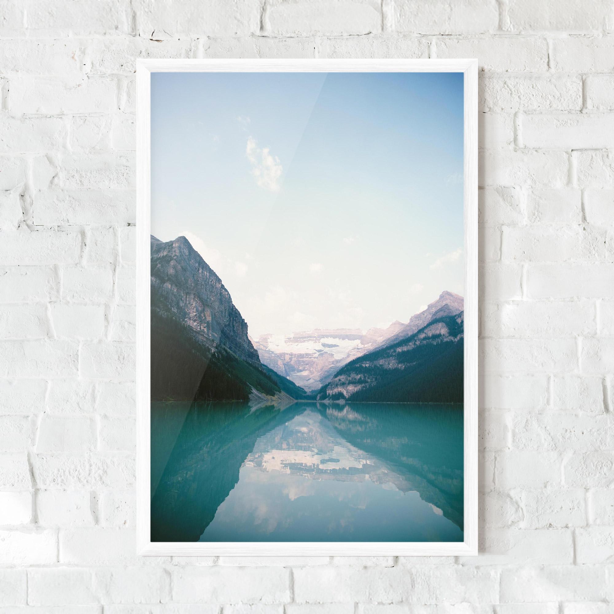 Gerahmte Poster Mountain Valley mockup 0