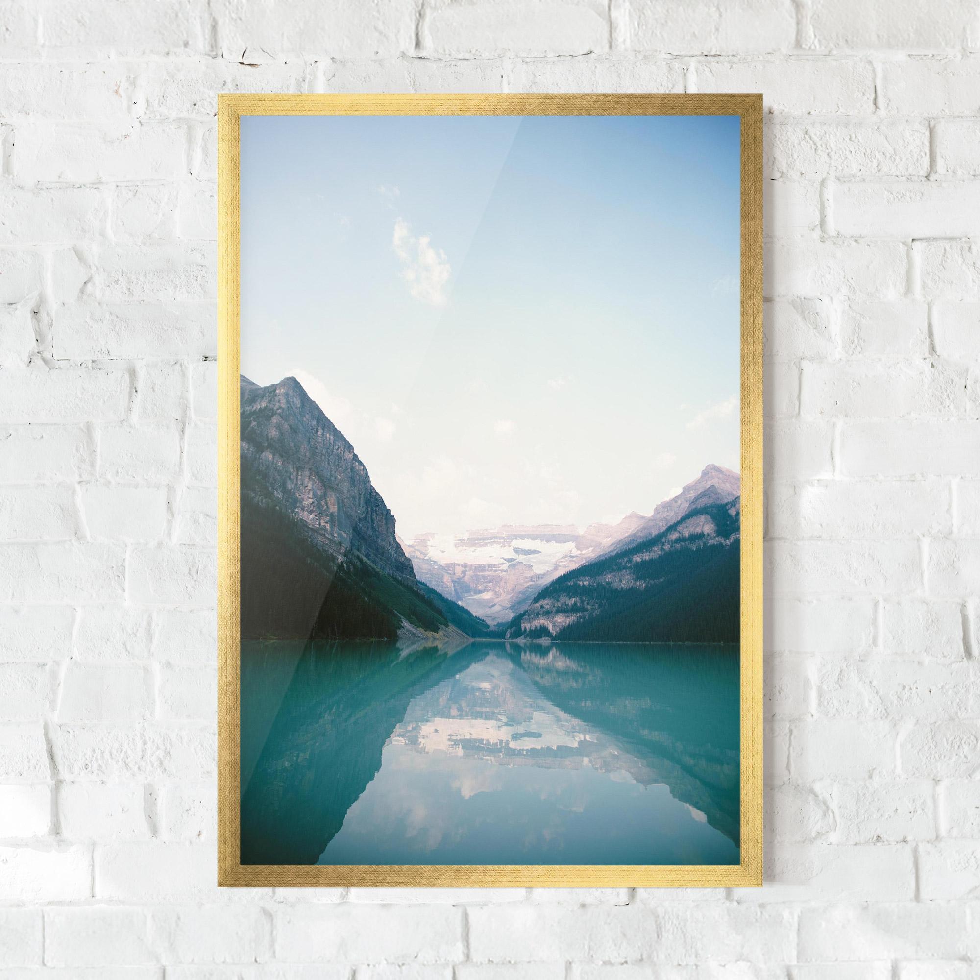Gerahmte Poster Mountain Valley mockup 0