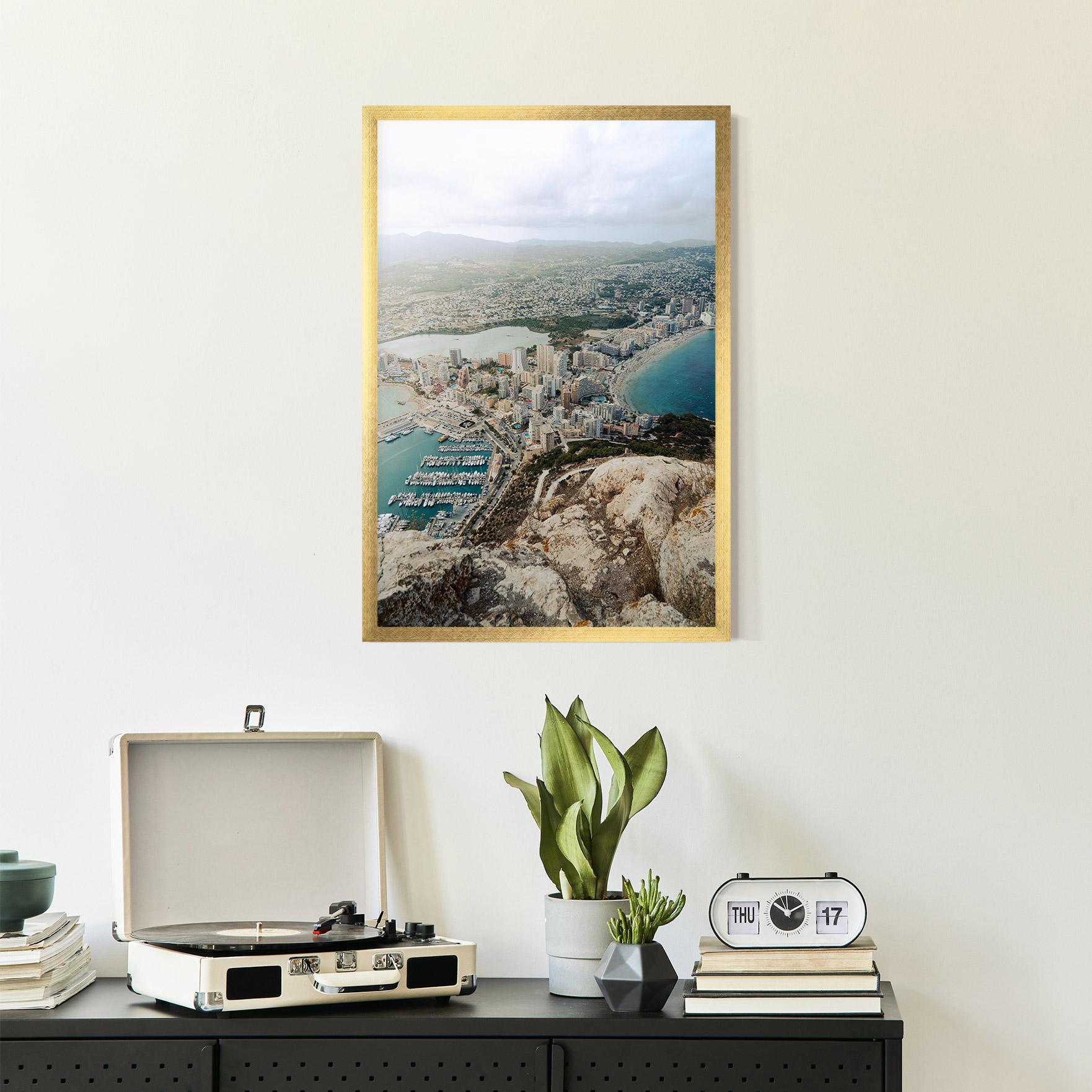 Gerahmte Poster Coast City mockup 2