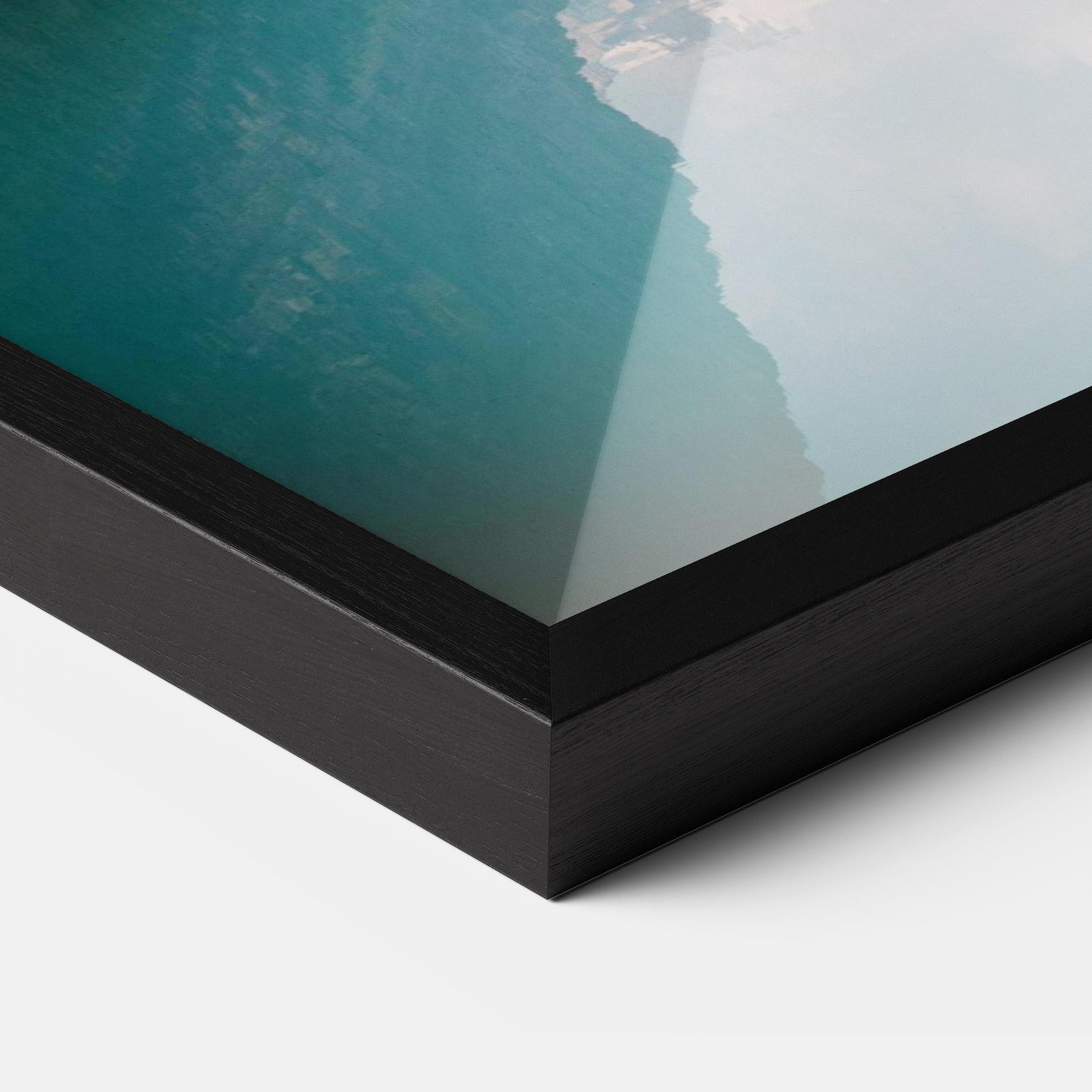 Gerahmte Poster Mountain Valley mockup 3