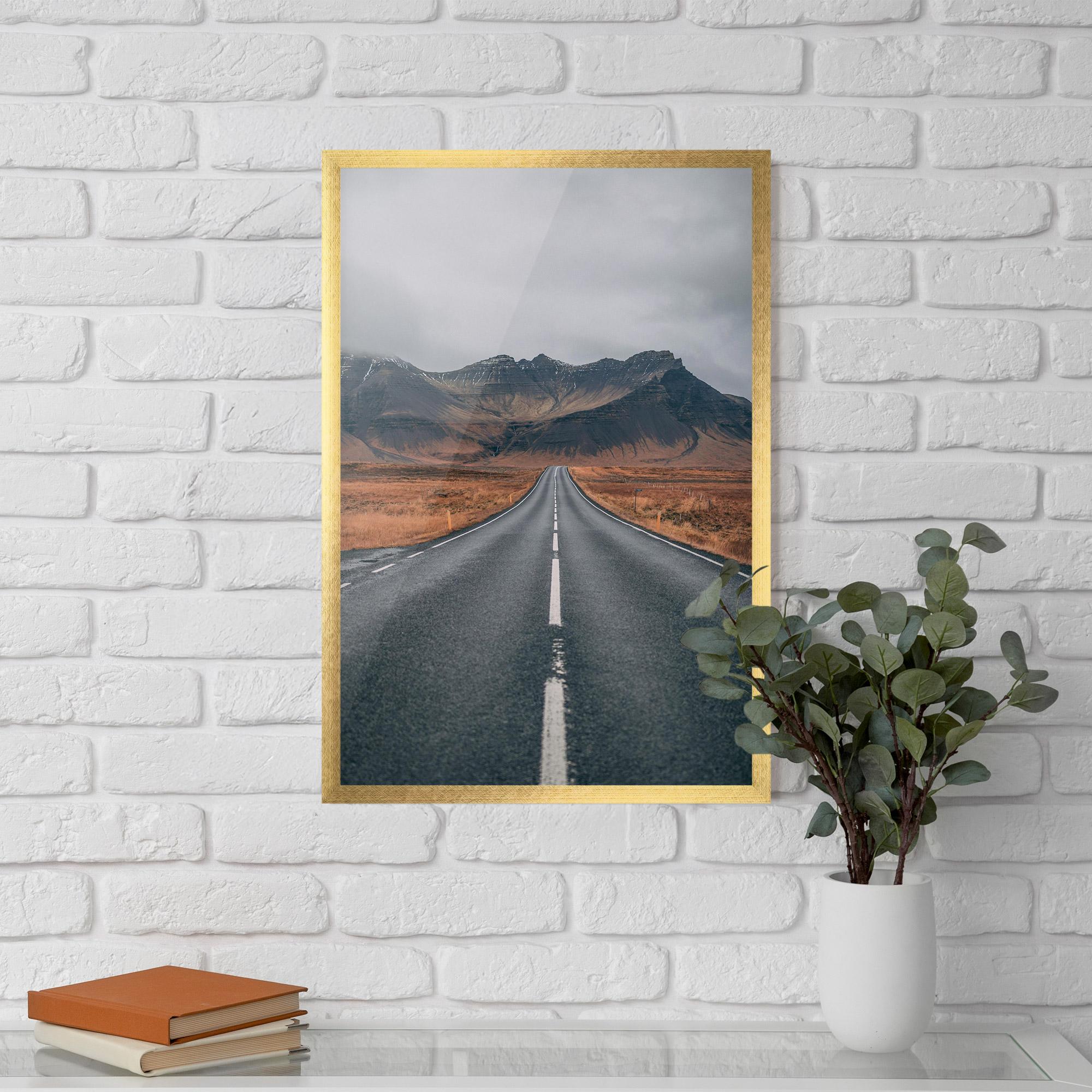 Gerahmte Poster Country Roads mockup 5