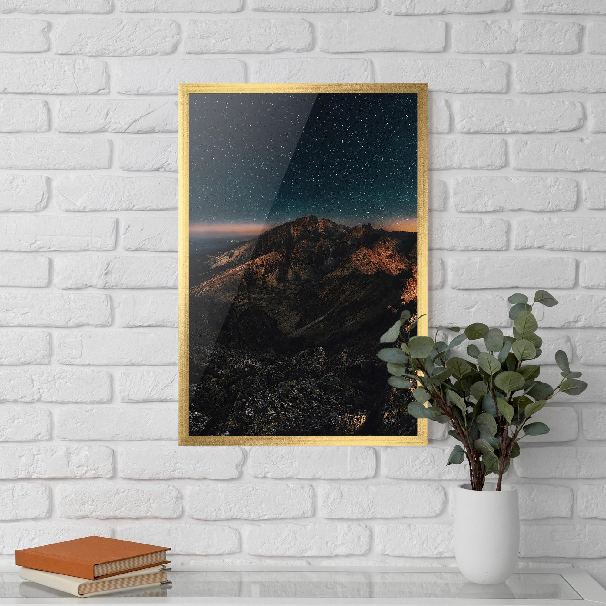 Gerahmte Poster Mountain Sky mockup 5