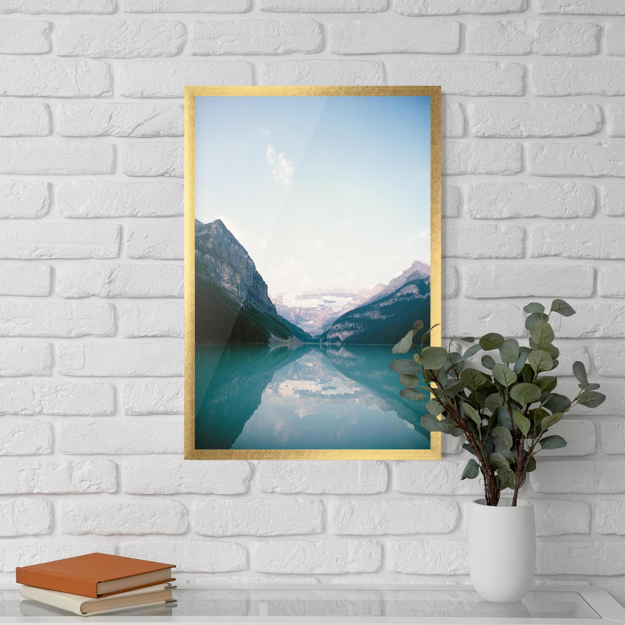 Gerahmte Poster Mountain Valley mockup 5
