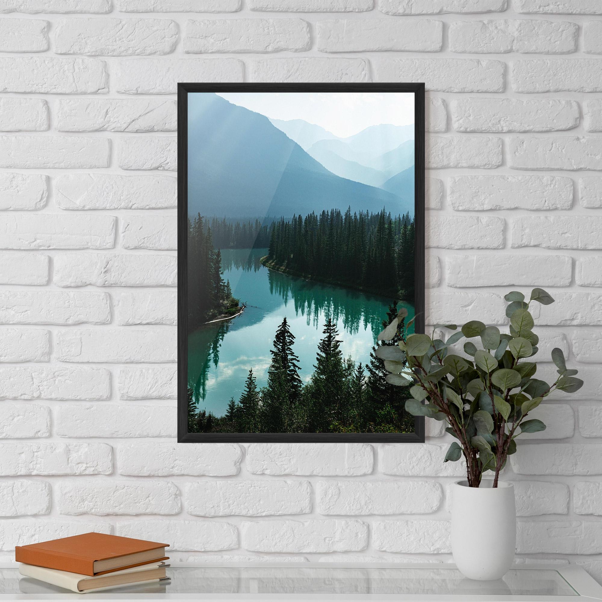 Gerahmte Poster Crystal Lake mockup 5