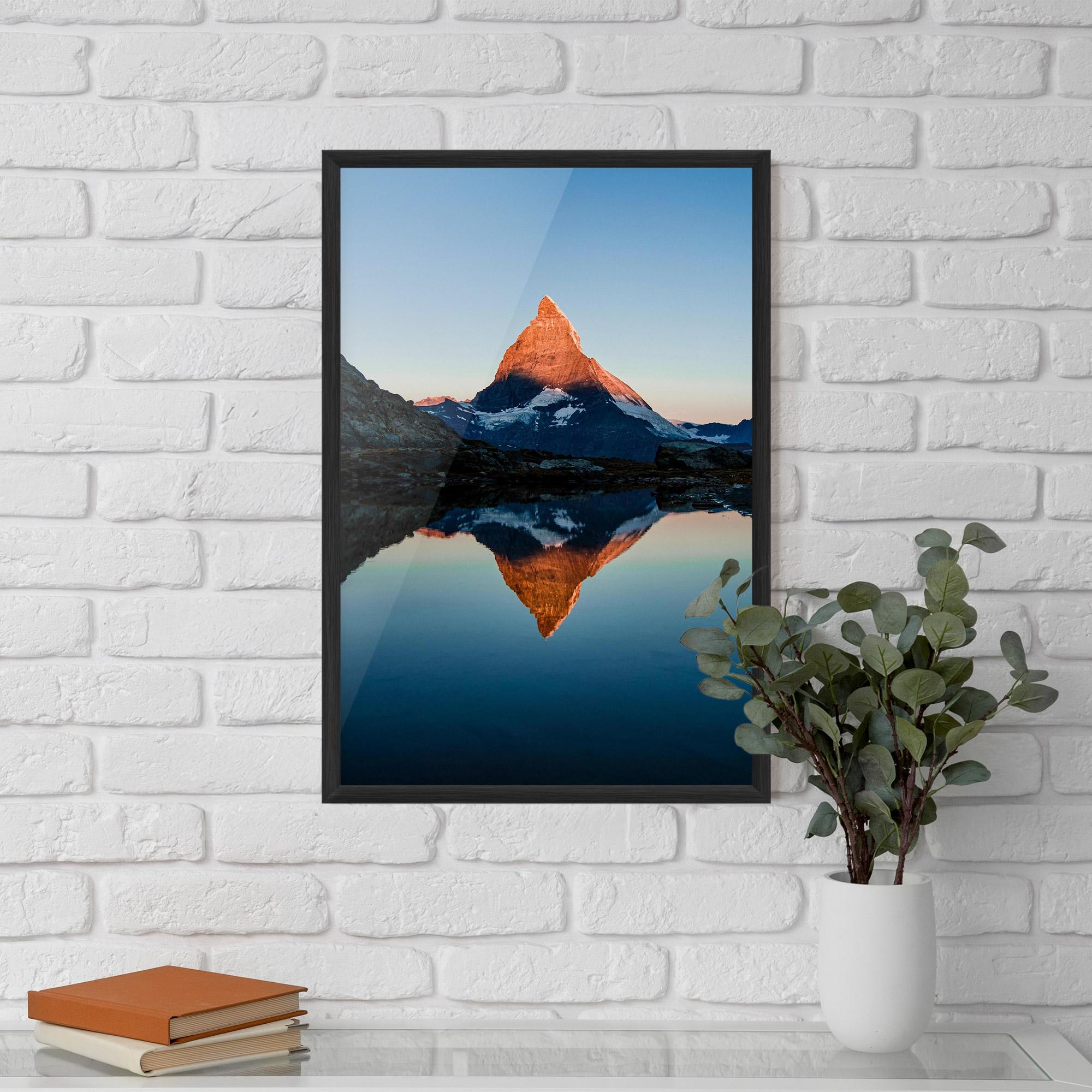 Gerahmte Poster Mirror Mountain mockup 5