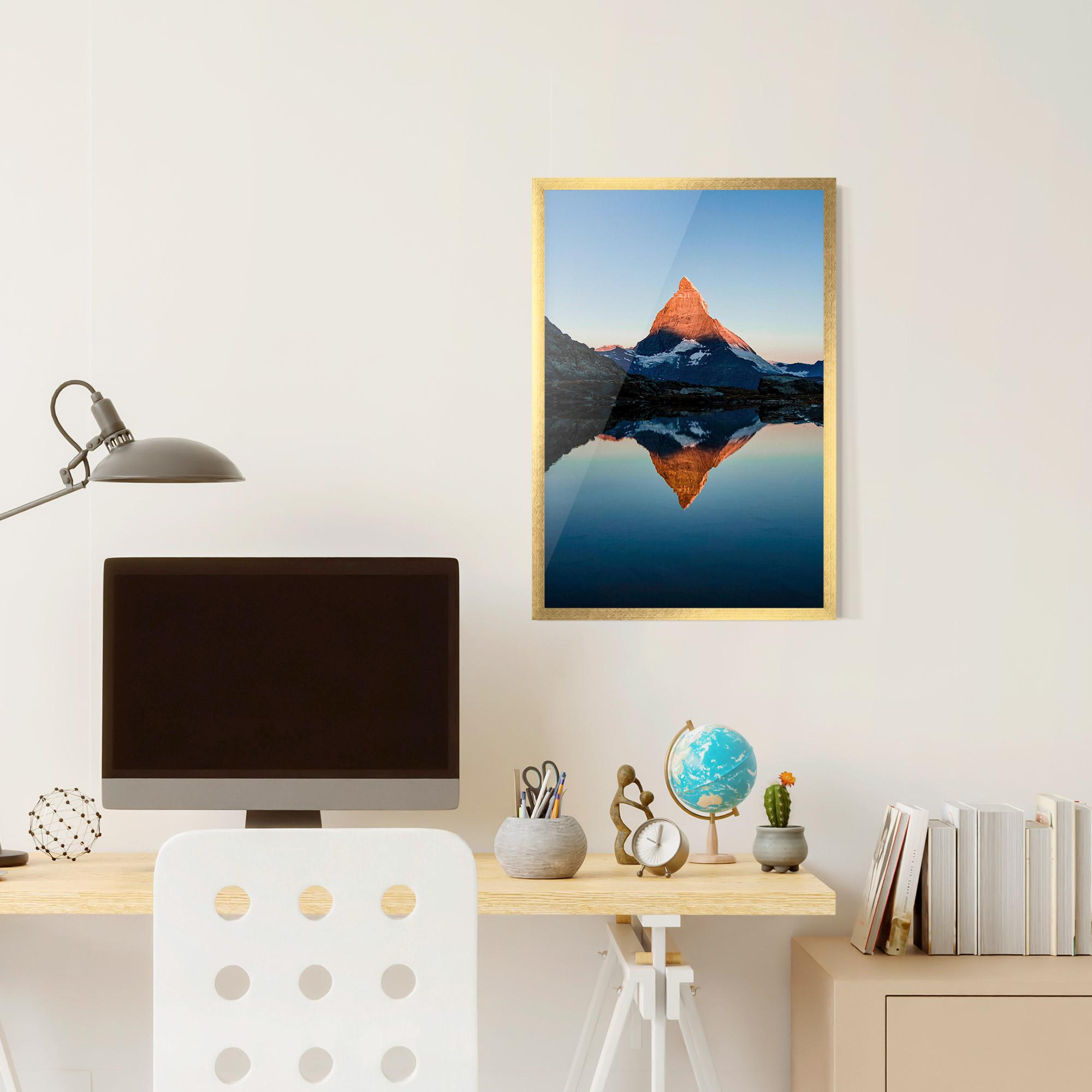 Gerahmte Poster Mirror Mountain mockup 6