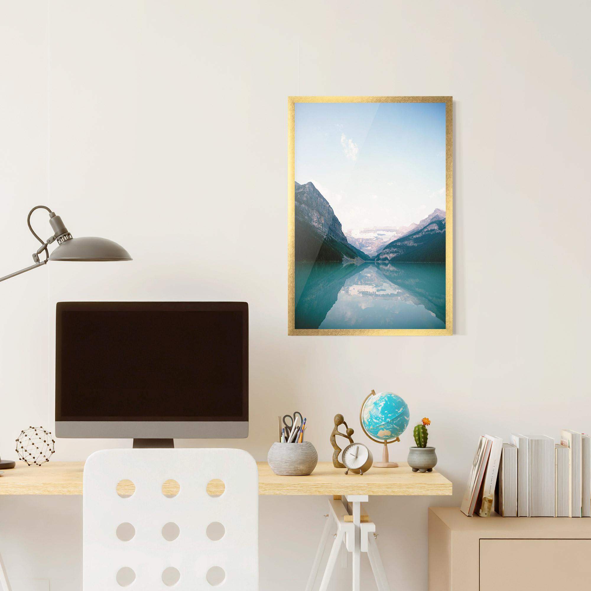 Gerahmte Poster Mountain Valley mockup 6