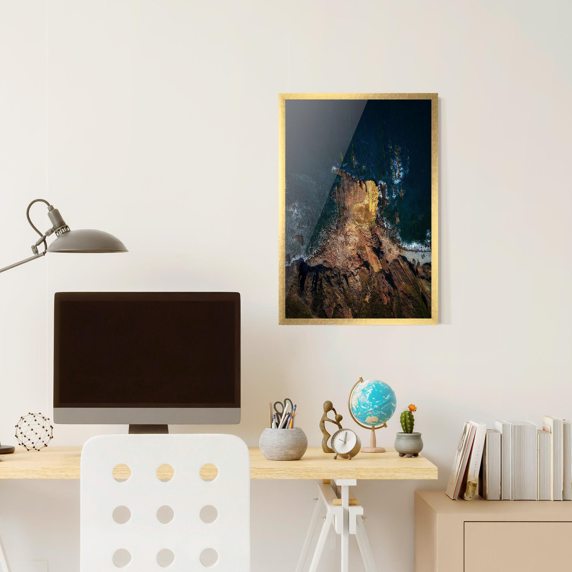 Gerahmte Poster Rocks And Water mockup 6