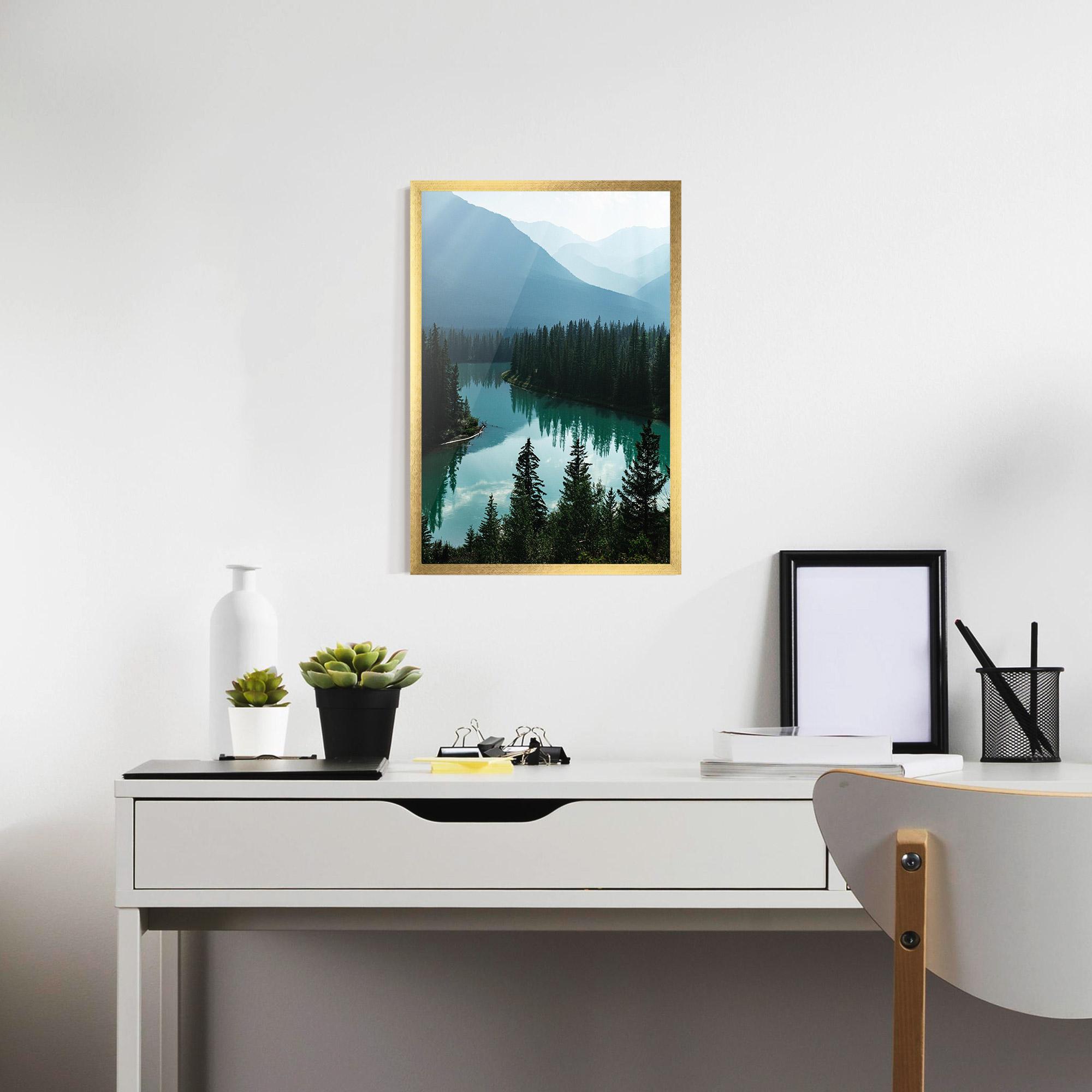 Gerahmte Poster Crystal Lake mockup 7