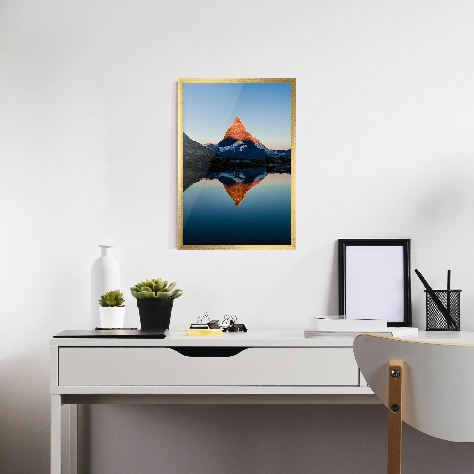 Gerahmte Poster Mirror Mountain mockup 7