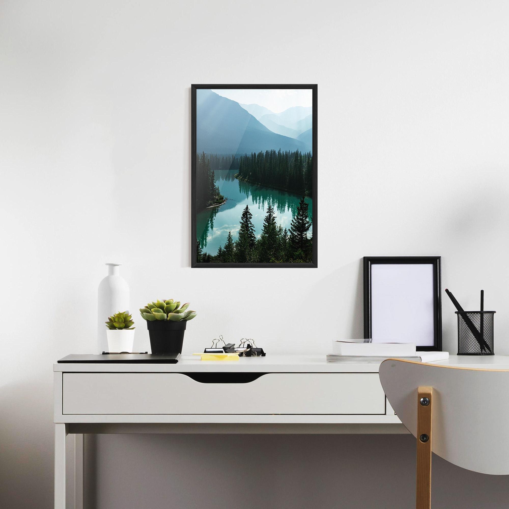 Gerahmte Poster Crystal Lake mockup 7