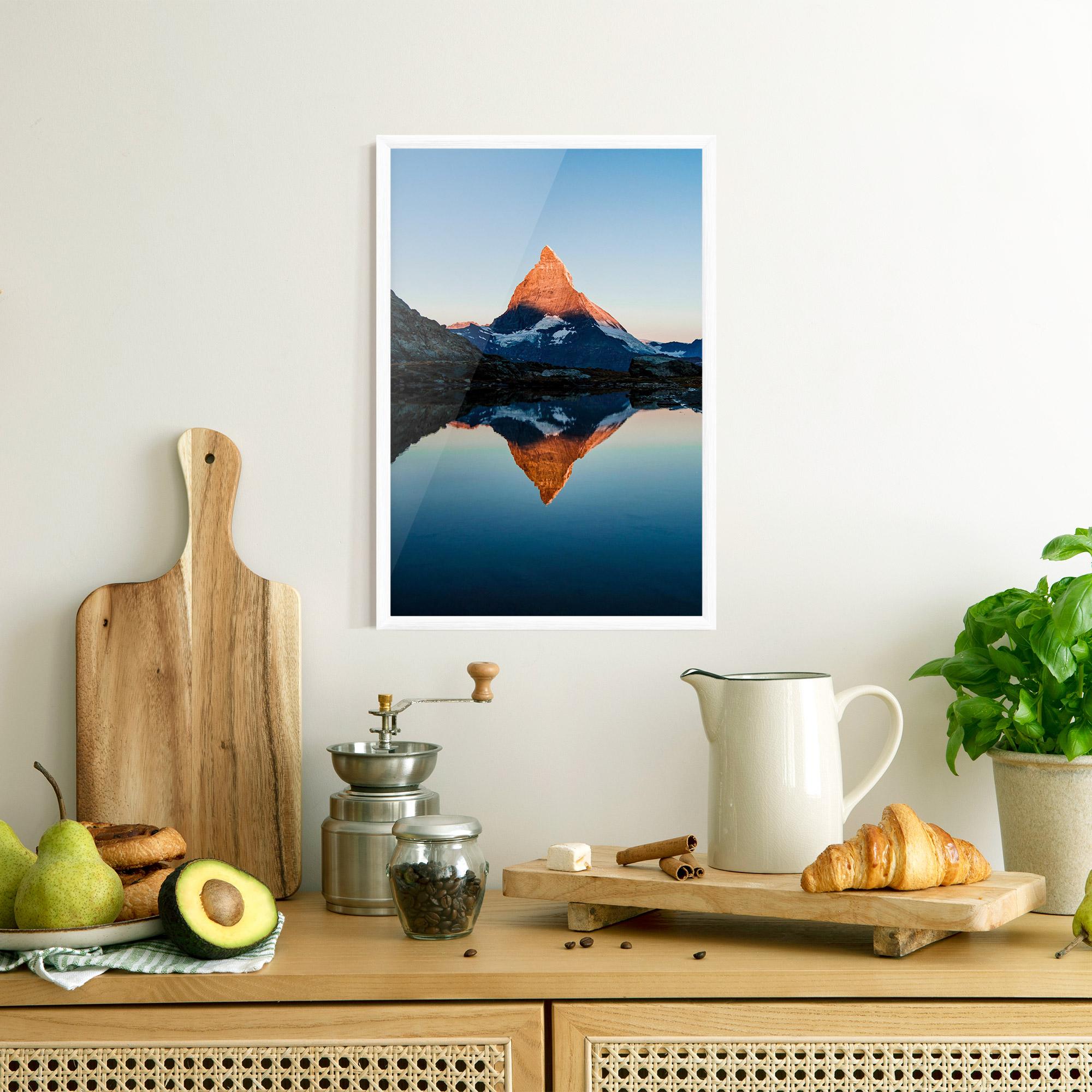 Gerahmte Poster Mirror Mountain mockup 8