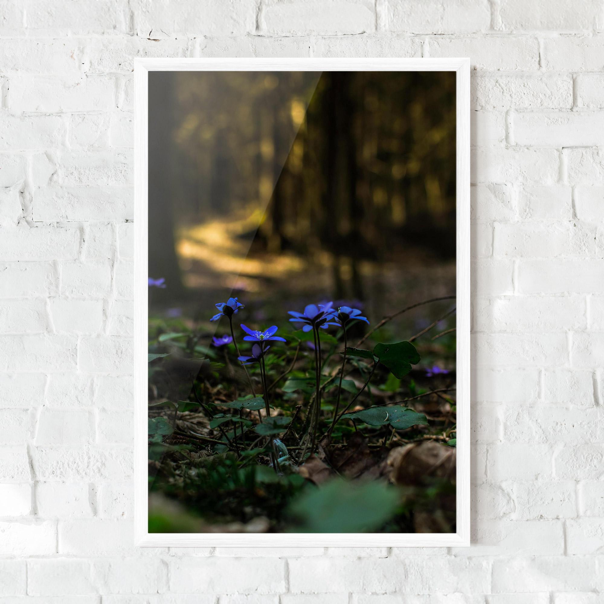 Gerahmte Poster Purple Flower Forest mockup 0