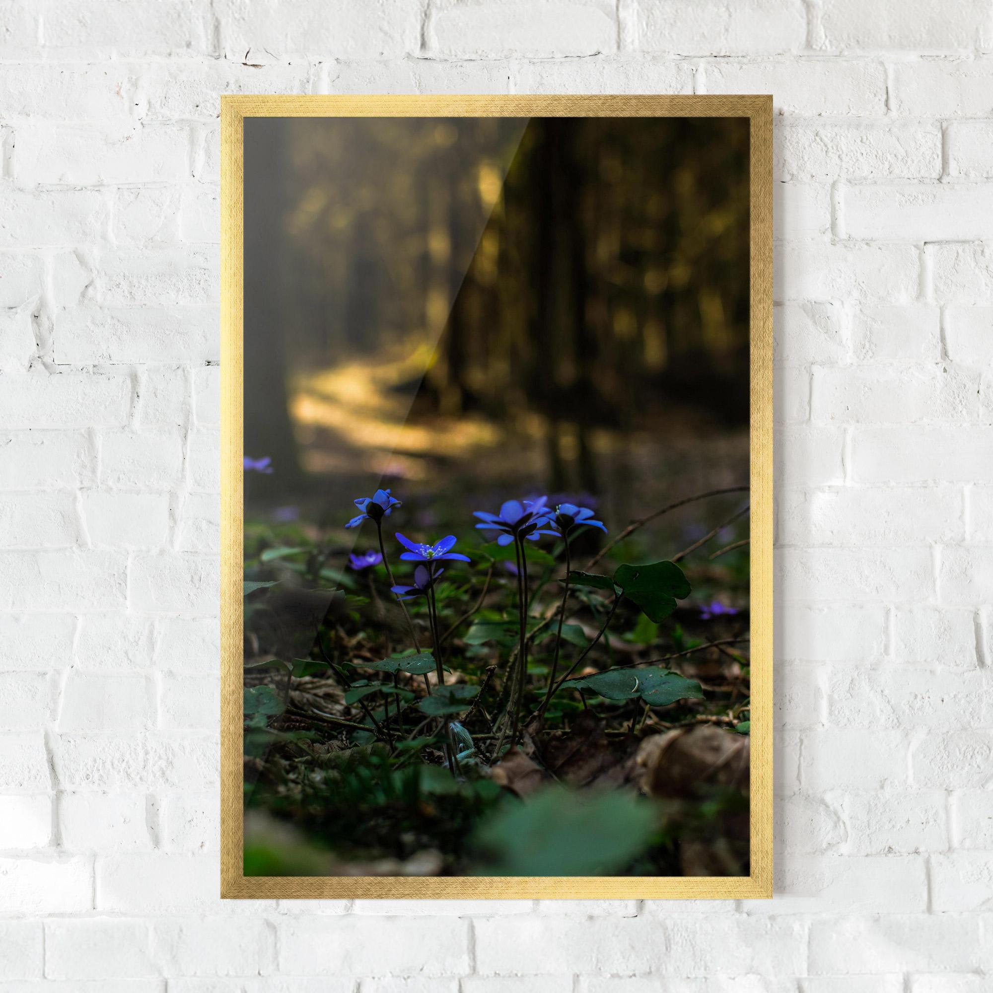 Gerahmte Poster Purple Flower Forest mockup 0