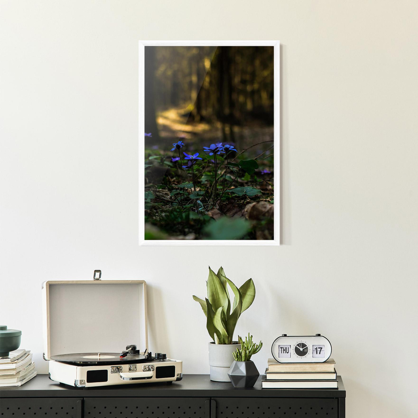 Gerahmte Poster Purple Flower Forest mockup 2