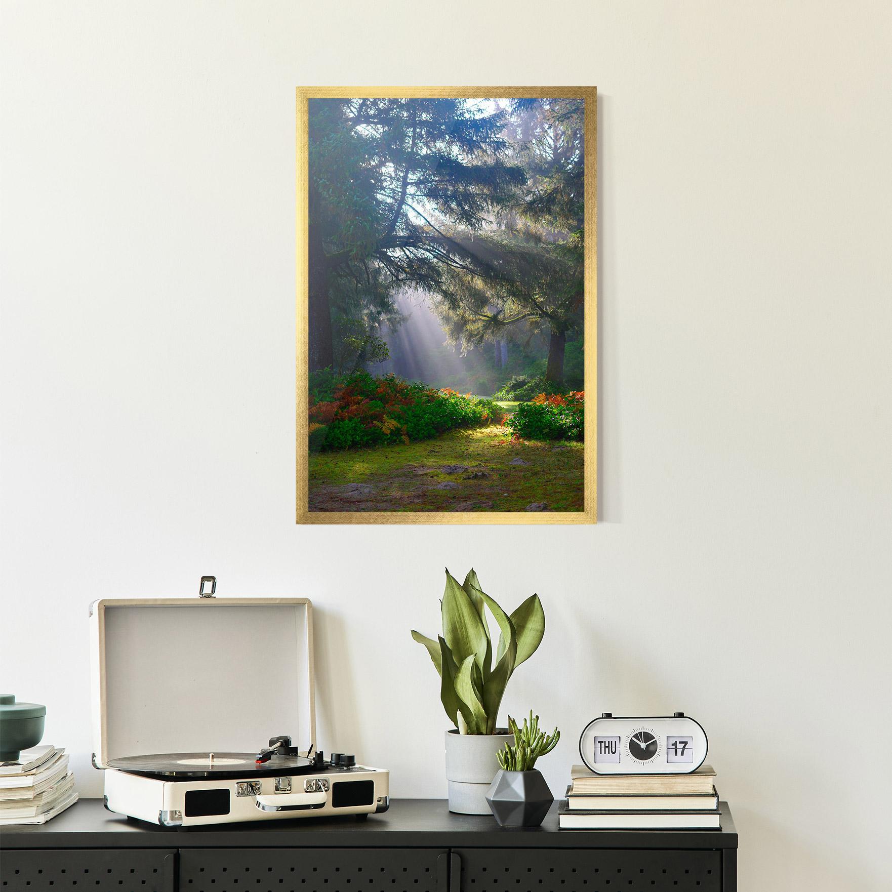 Gerahmte Poster Forest Light mockup 2