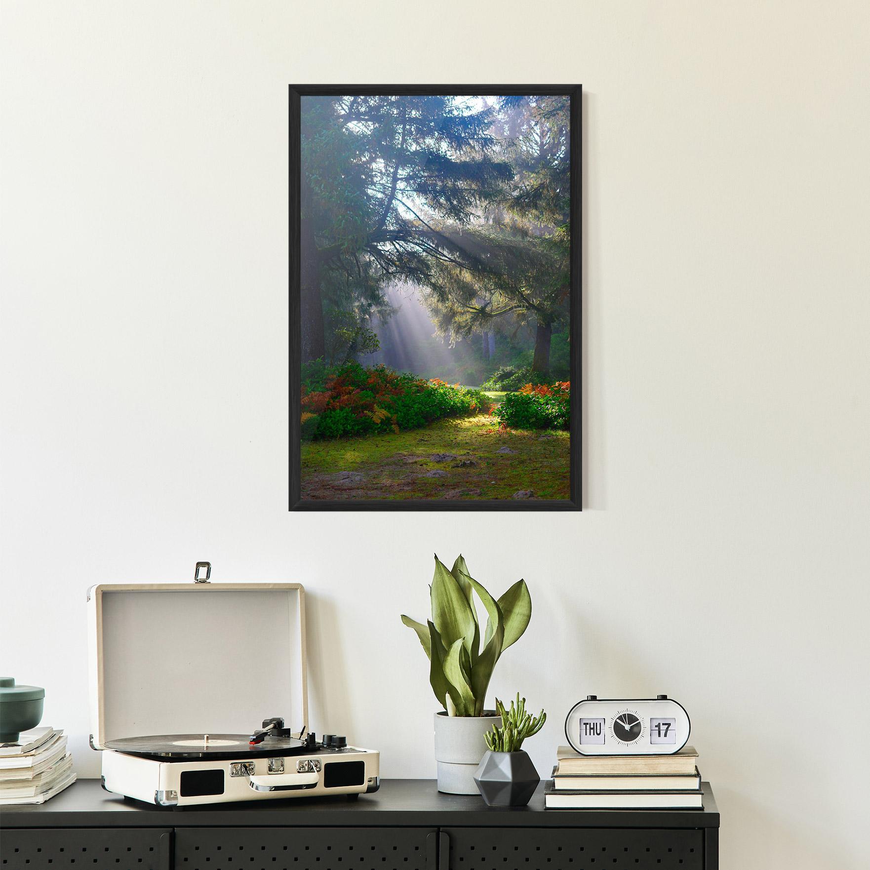 Gerahmte Poster Forest Light mockup 2