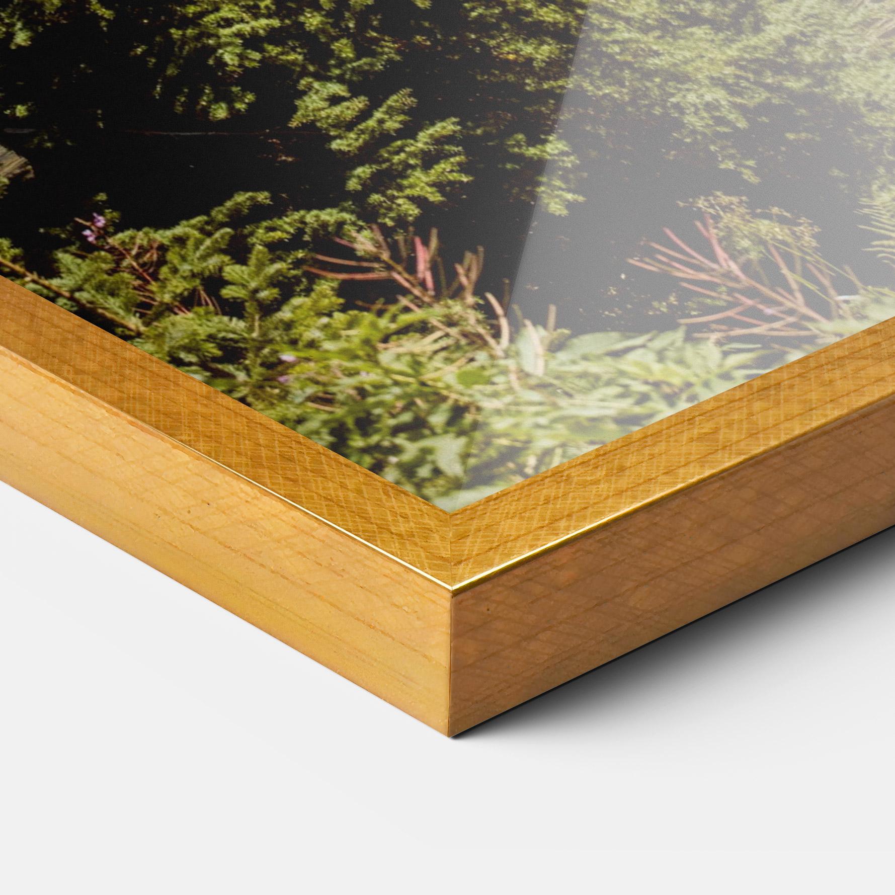 Gerahmte Poster Forest Snow Mountain mockup 3