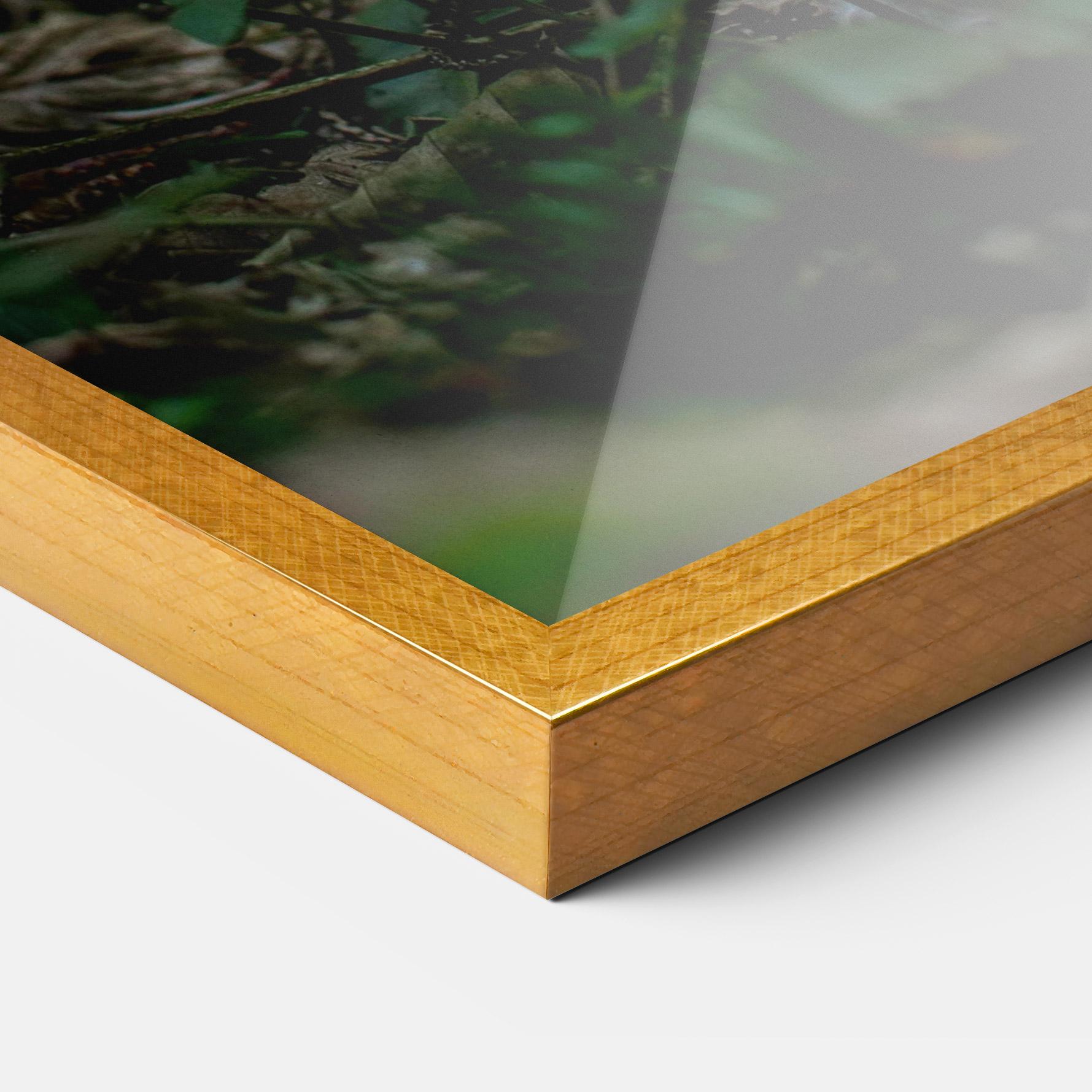 Gerahmte Poster Purple Flower Forest mockup 3