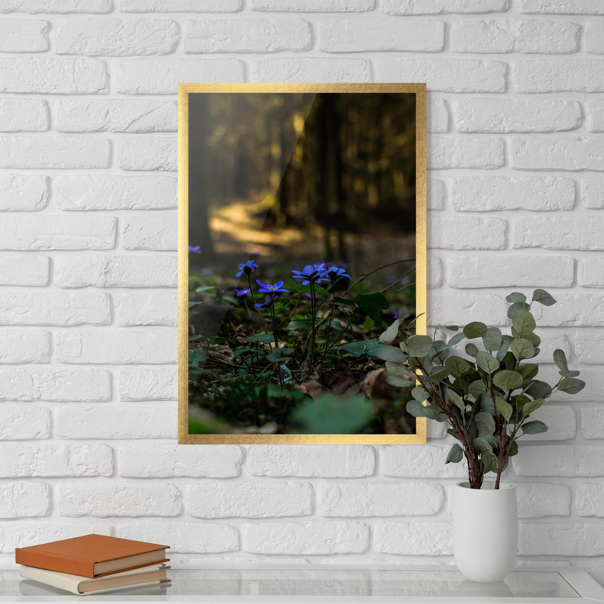 Gerahmte Poster Purple Flower Forest mockup 5