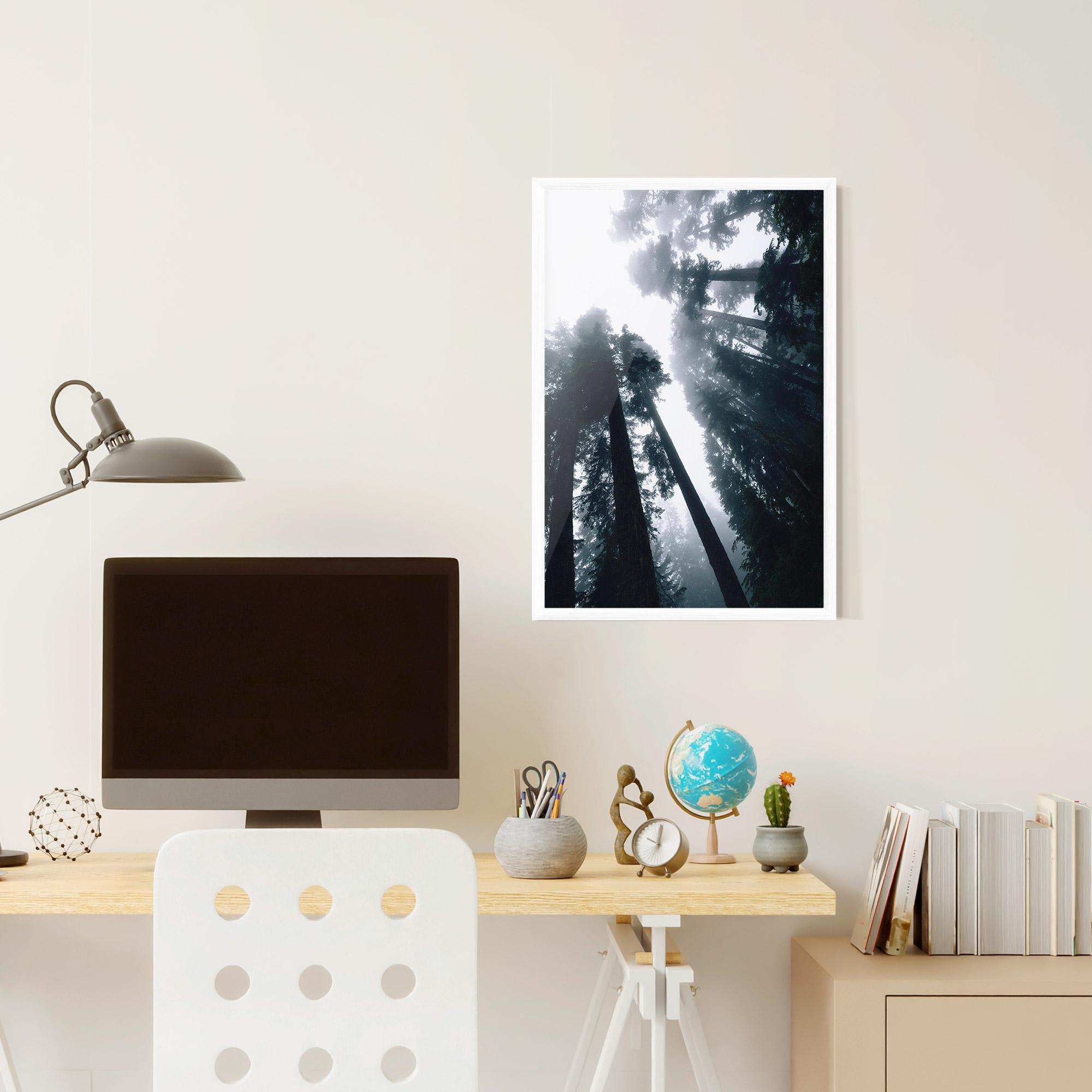 Gerahmte Poster Foggy Big Trees mockup 6