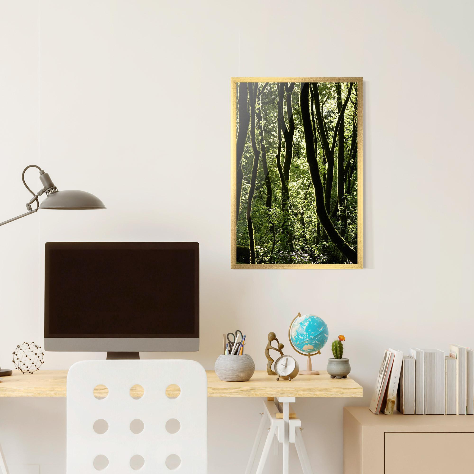 Gerahmte Poster Forest Black Trees mockup 6