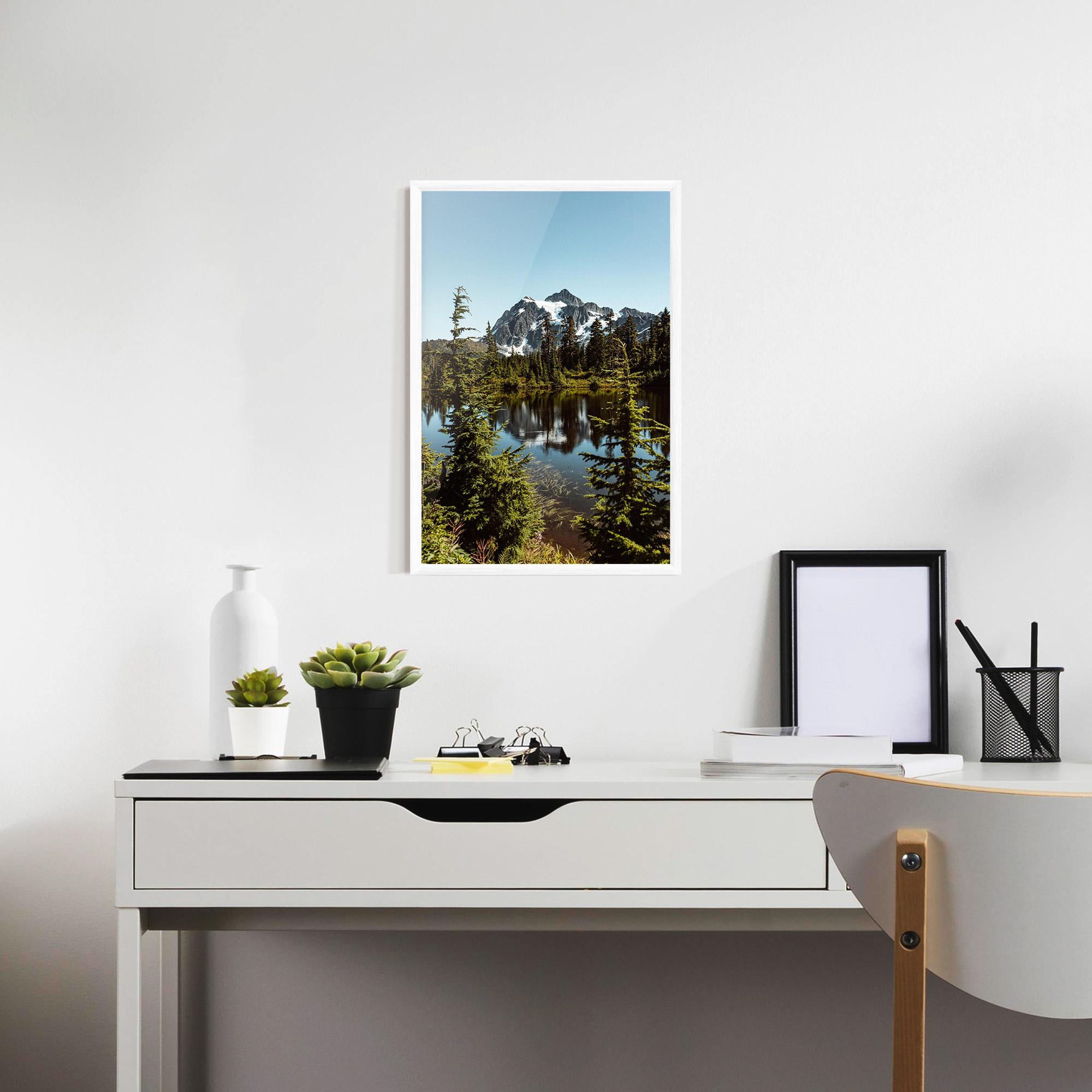 Gerahmte Poster Forest Snow Mountain mockup 7