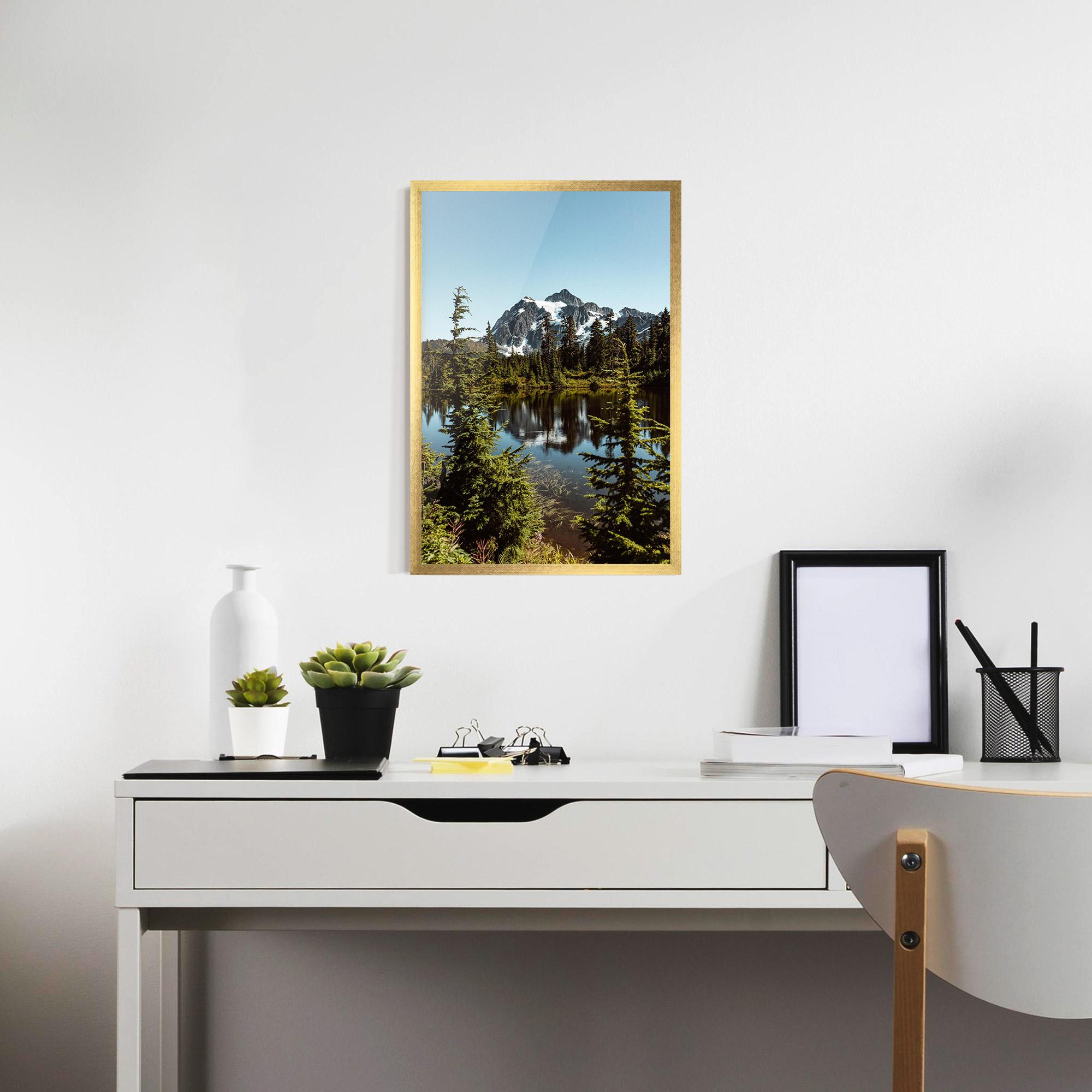 Gerahmte Poster Forest Snow Mountain mockup 7