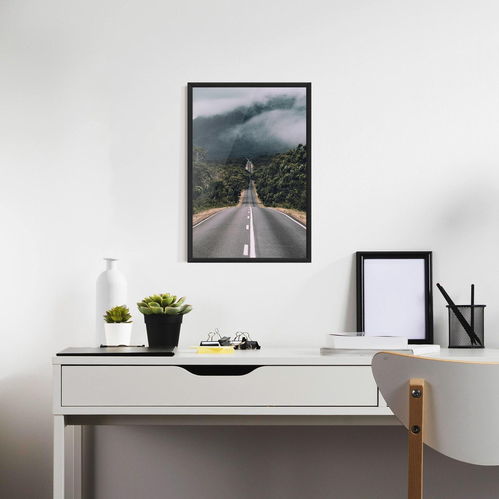 Gerahmte Poster Forest Driving Road mockup 7