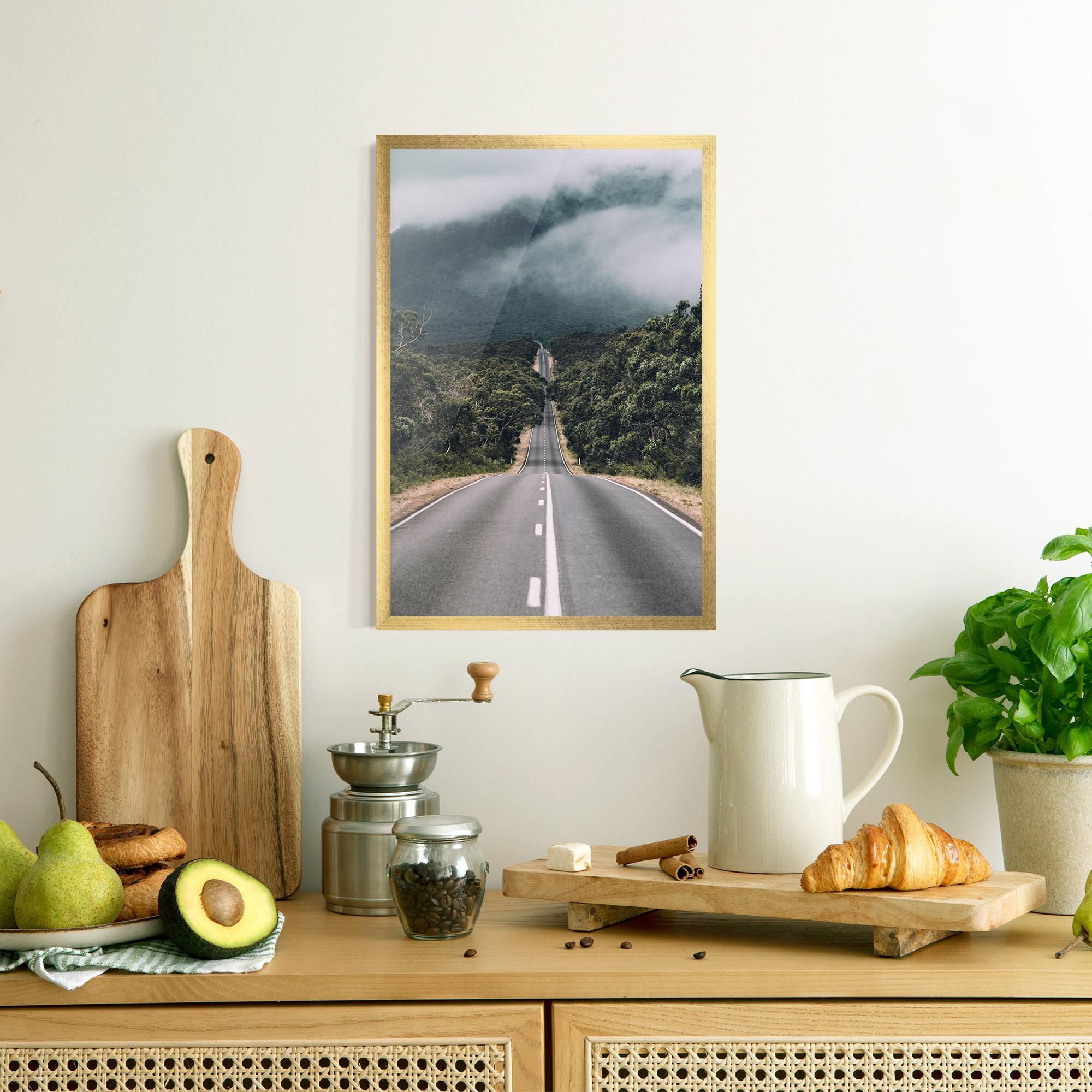 Gerahmte Poster Forest Driving Road mockup 8