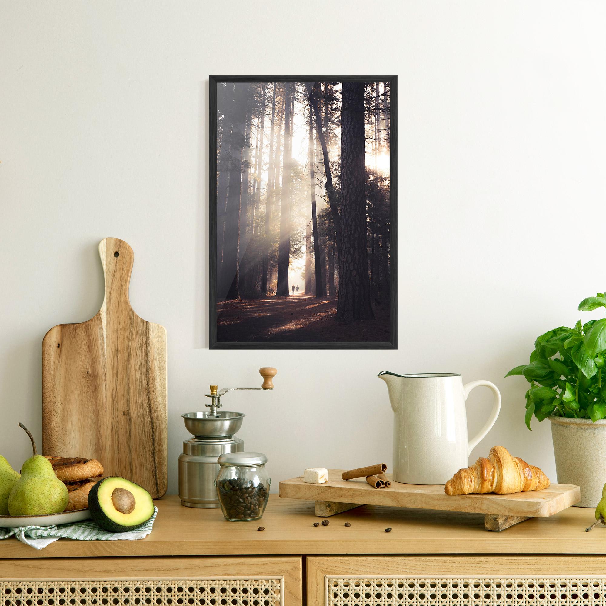 Gerahmte Poster Foggy Couple Forest mockup 8