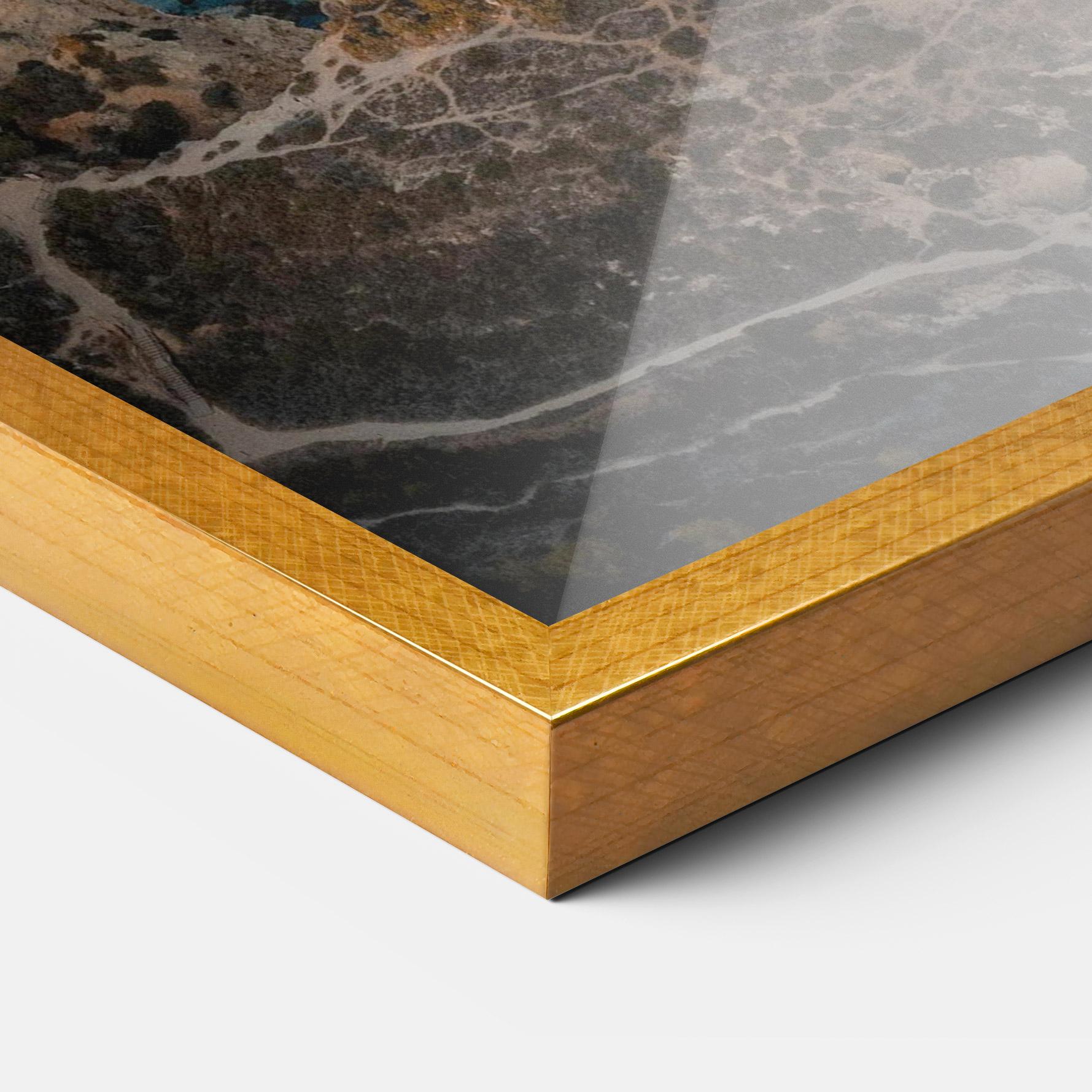 Gerahmte Poster Water Landscape mockup 3