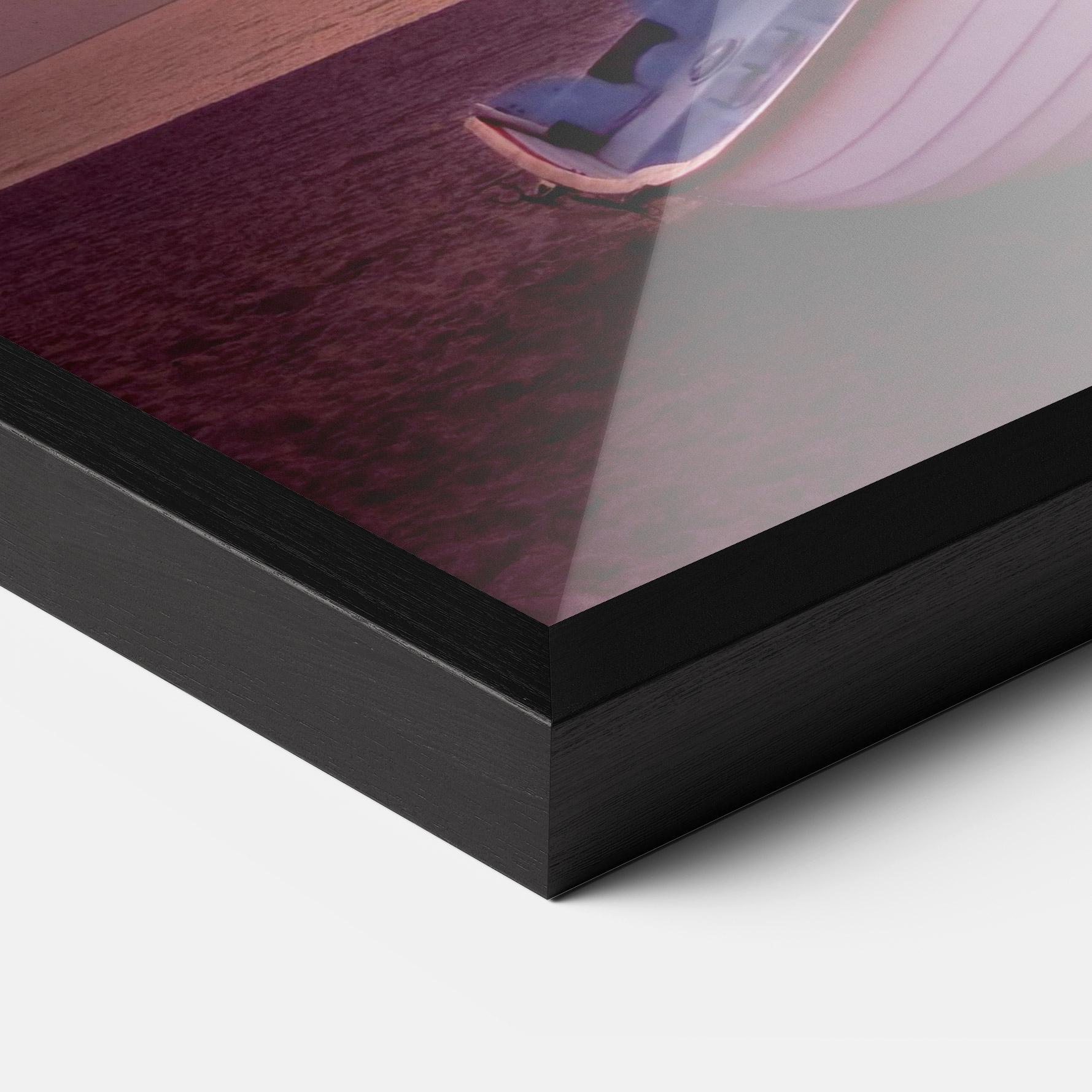 Gerahmte Poster Boat Purple Sunset mockup 3