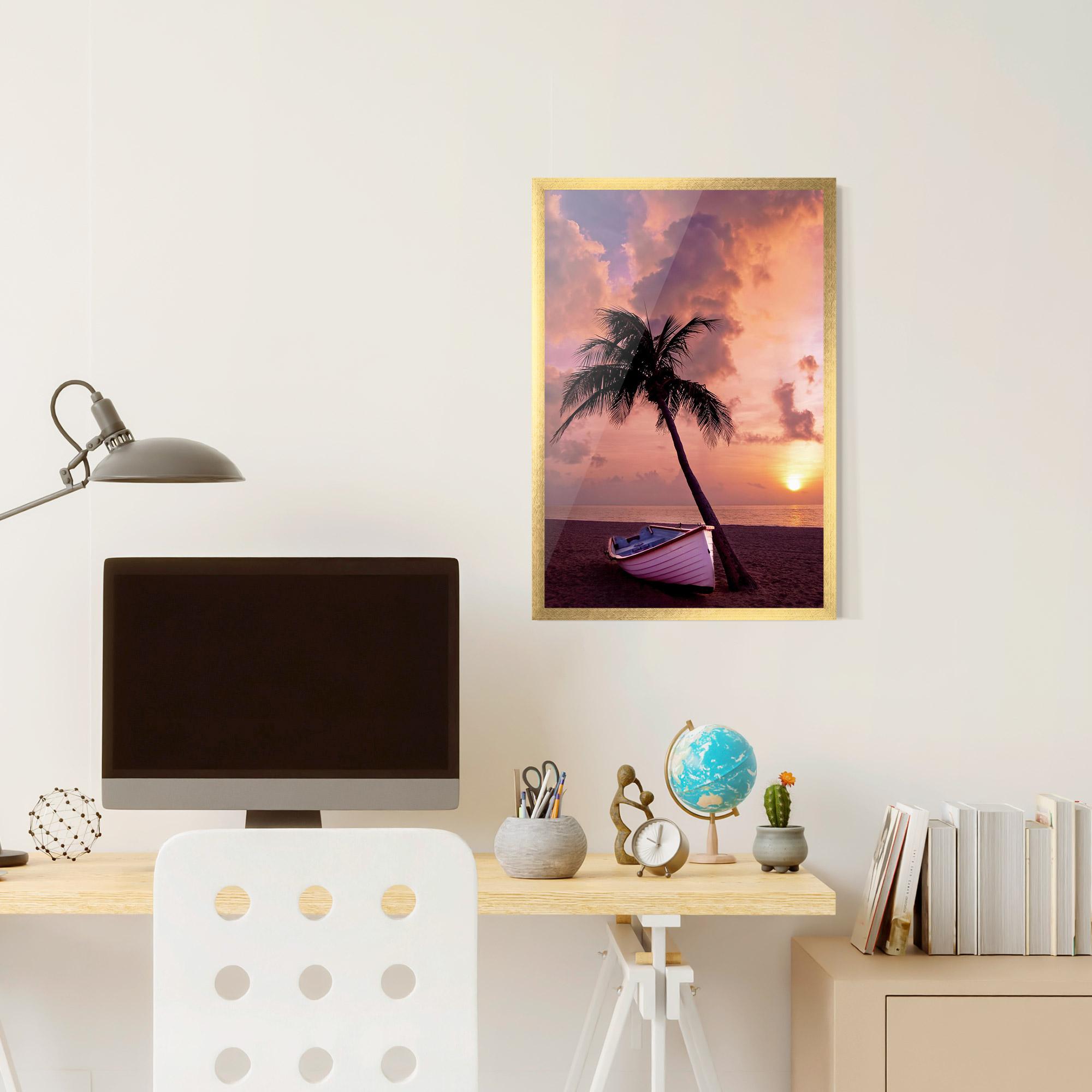 Gerahmte Poster Boat Purple Sunset mockup 6