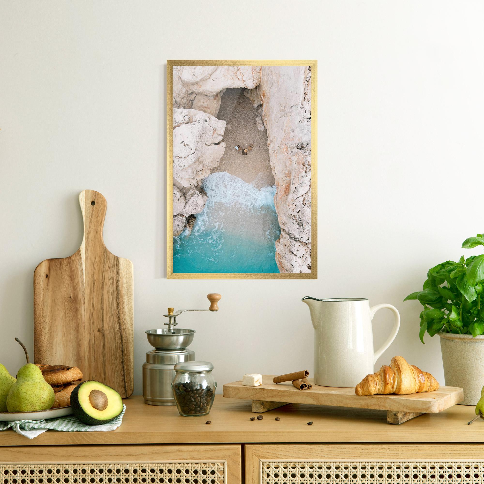 Gerahmte Poster Private White Cave mockup 8