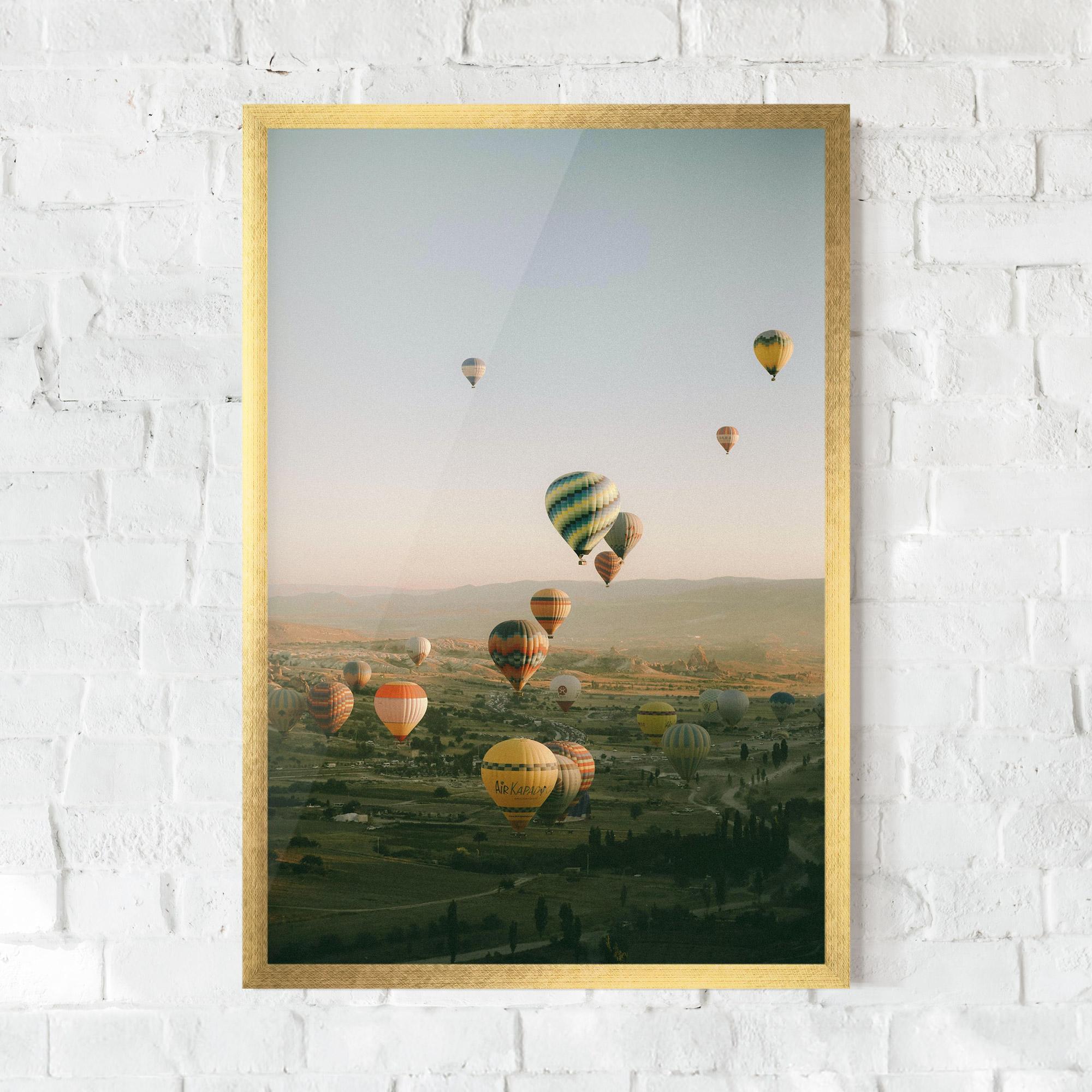 Gerahmte Poster Hot Ballons mockup 0