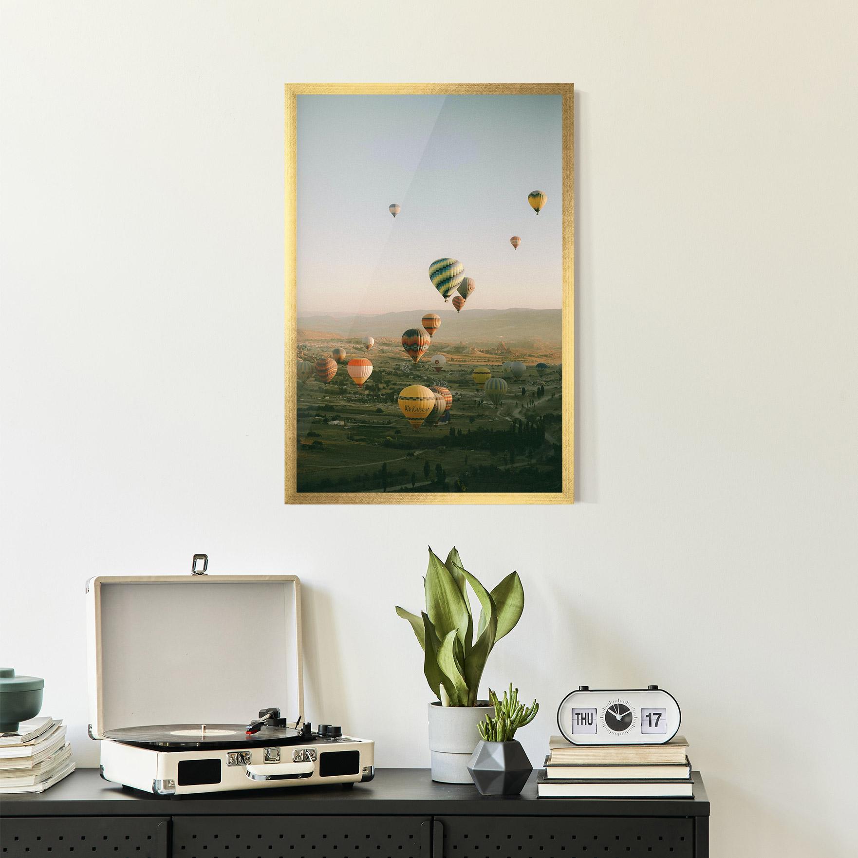 Gerahmte Poster Hot Ballons mockup 2
