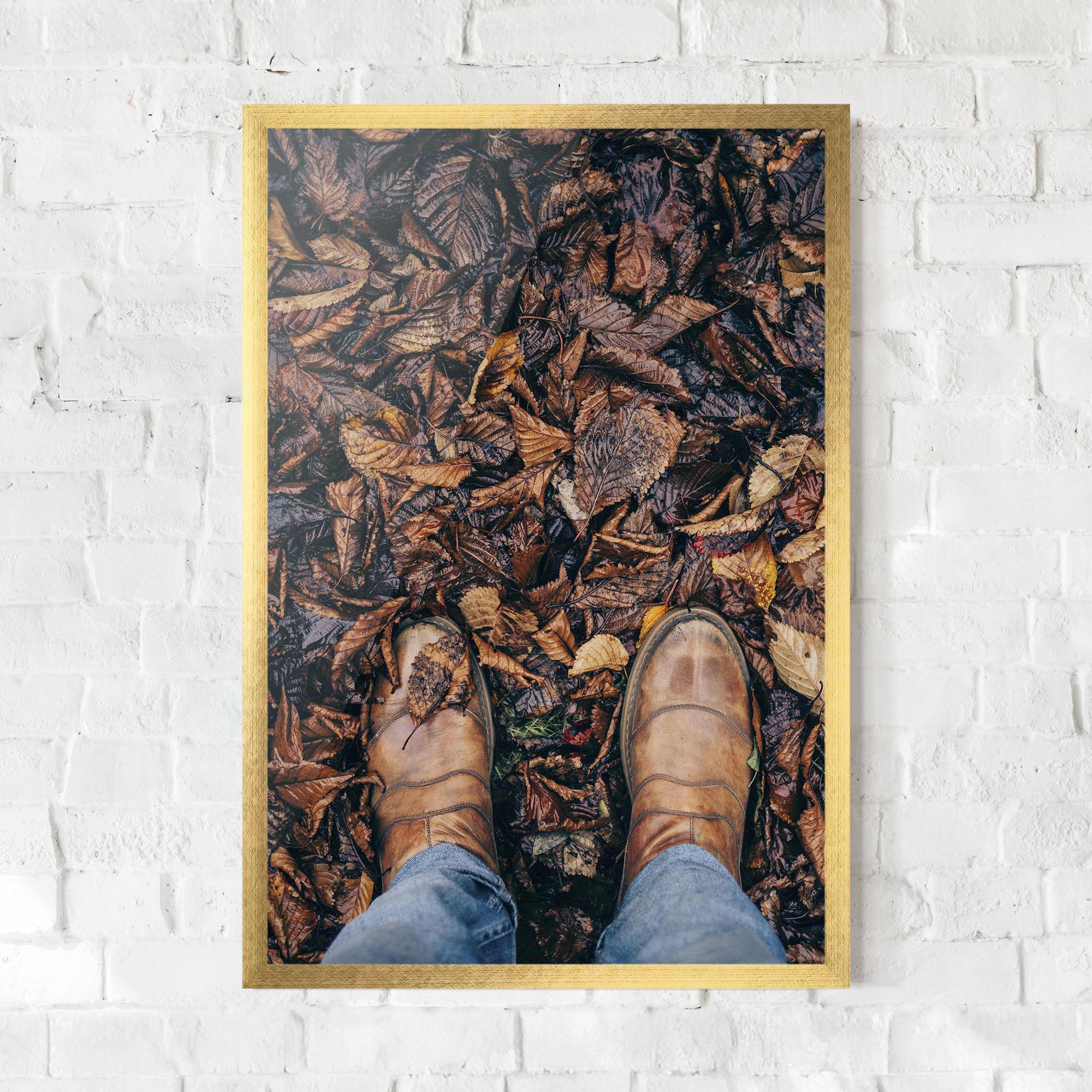 Gerahmte Poster Leaves After Rain mockup 0