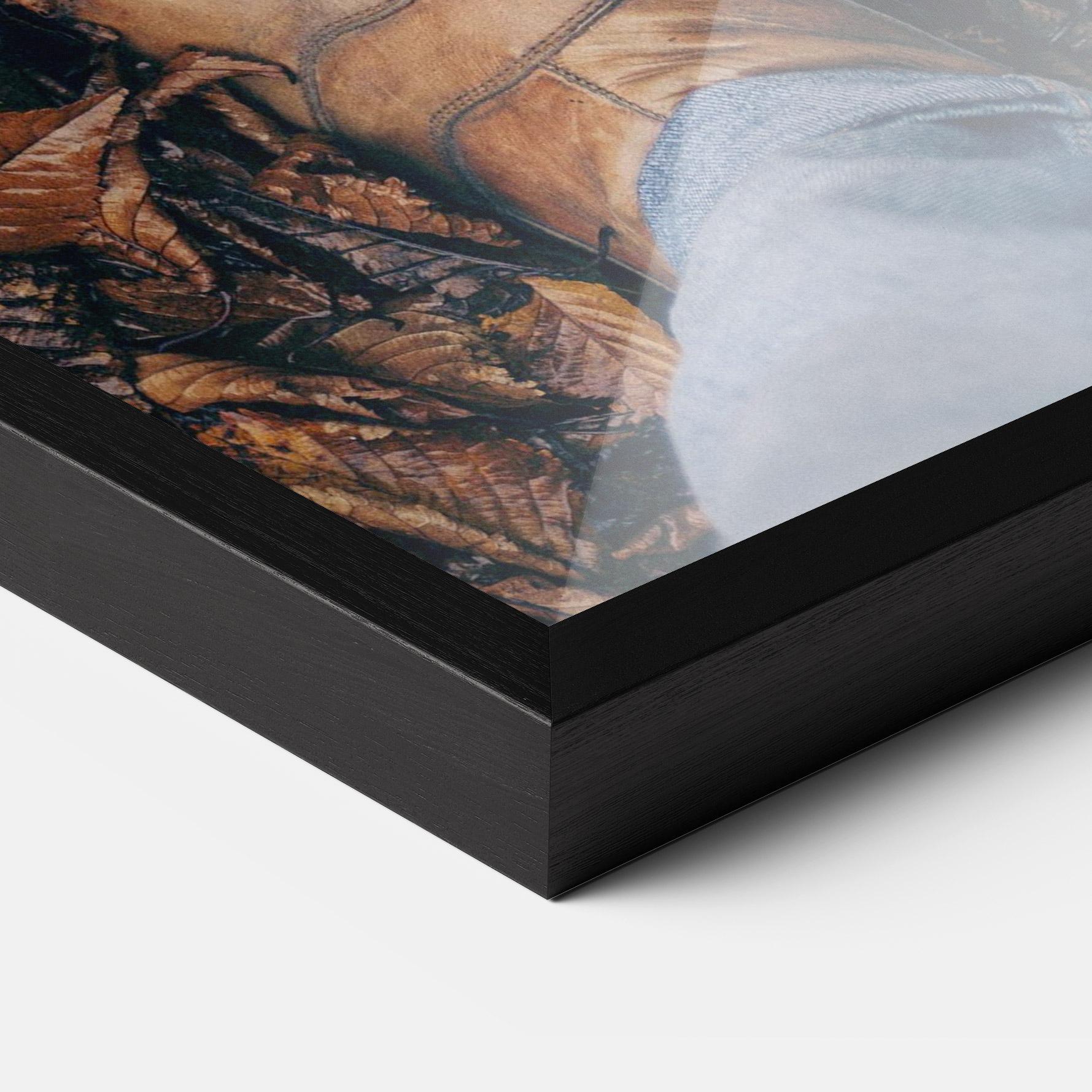 Gerahmte Poster Leaves After Rain mockup 3