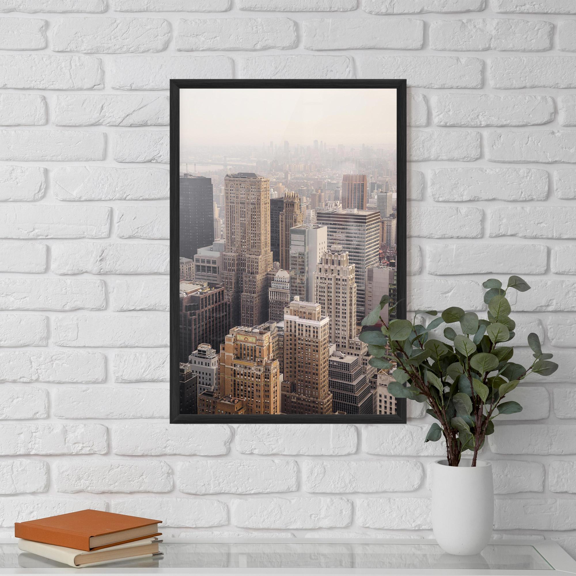 Gerahmte Poster Cream Tower mockup 5