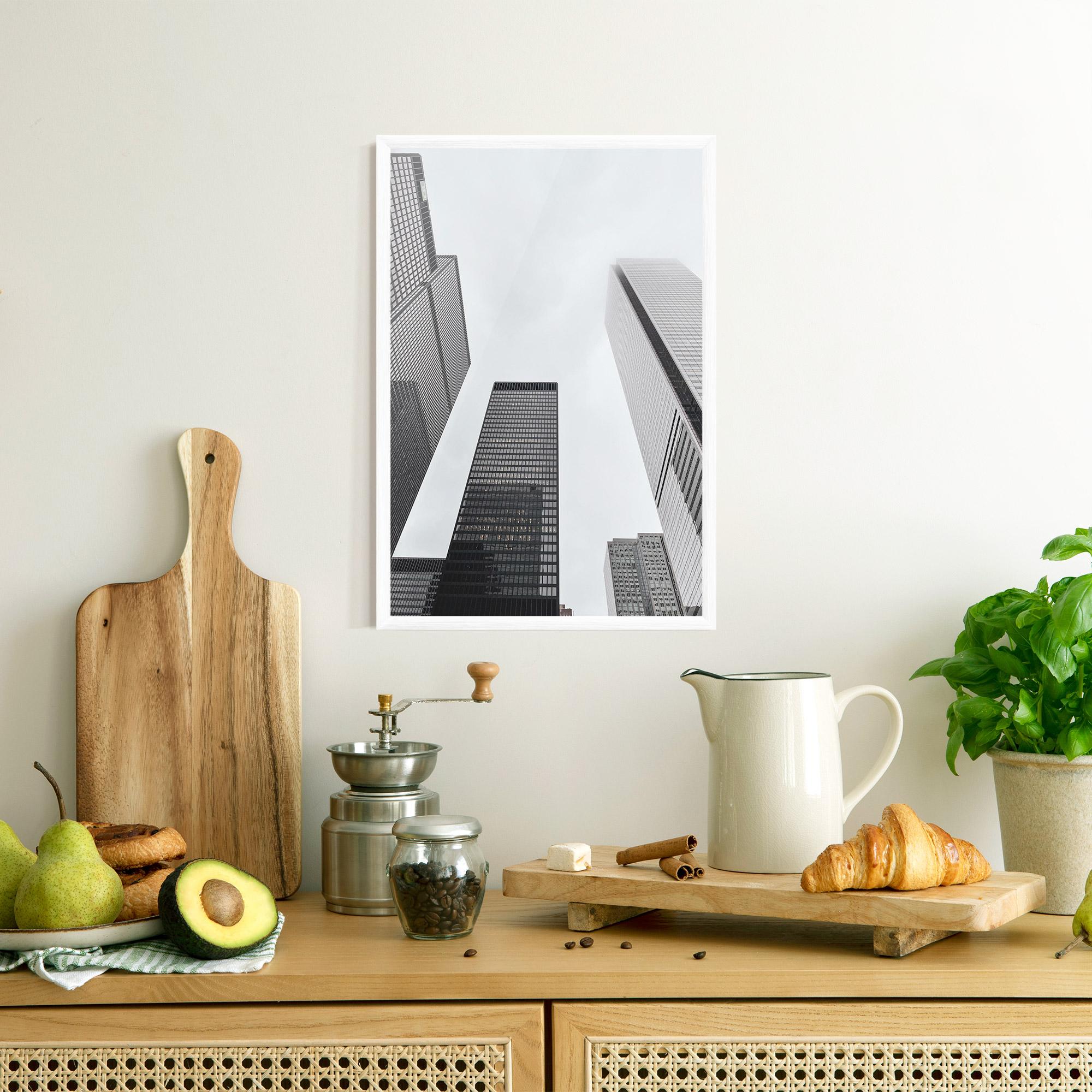 Gerahmte Poster Grey High Building mockup 8