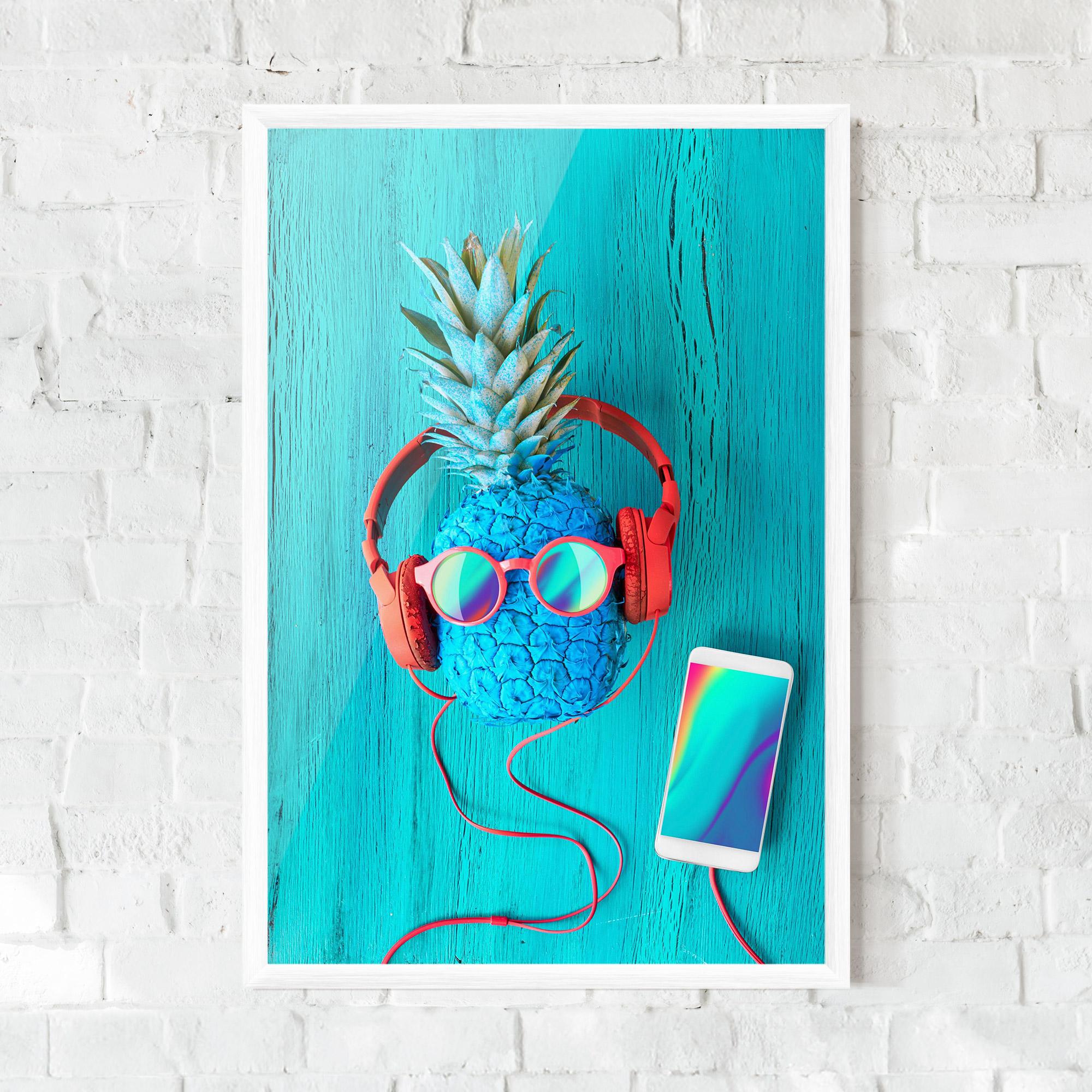 Gerahmte Poster Blue Pineapple mockup 0