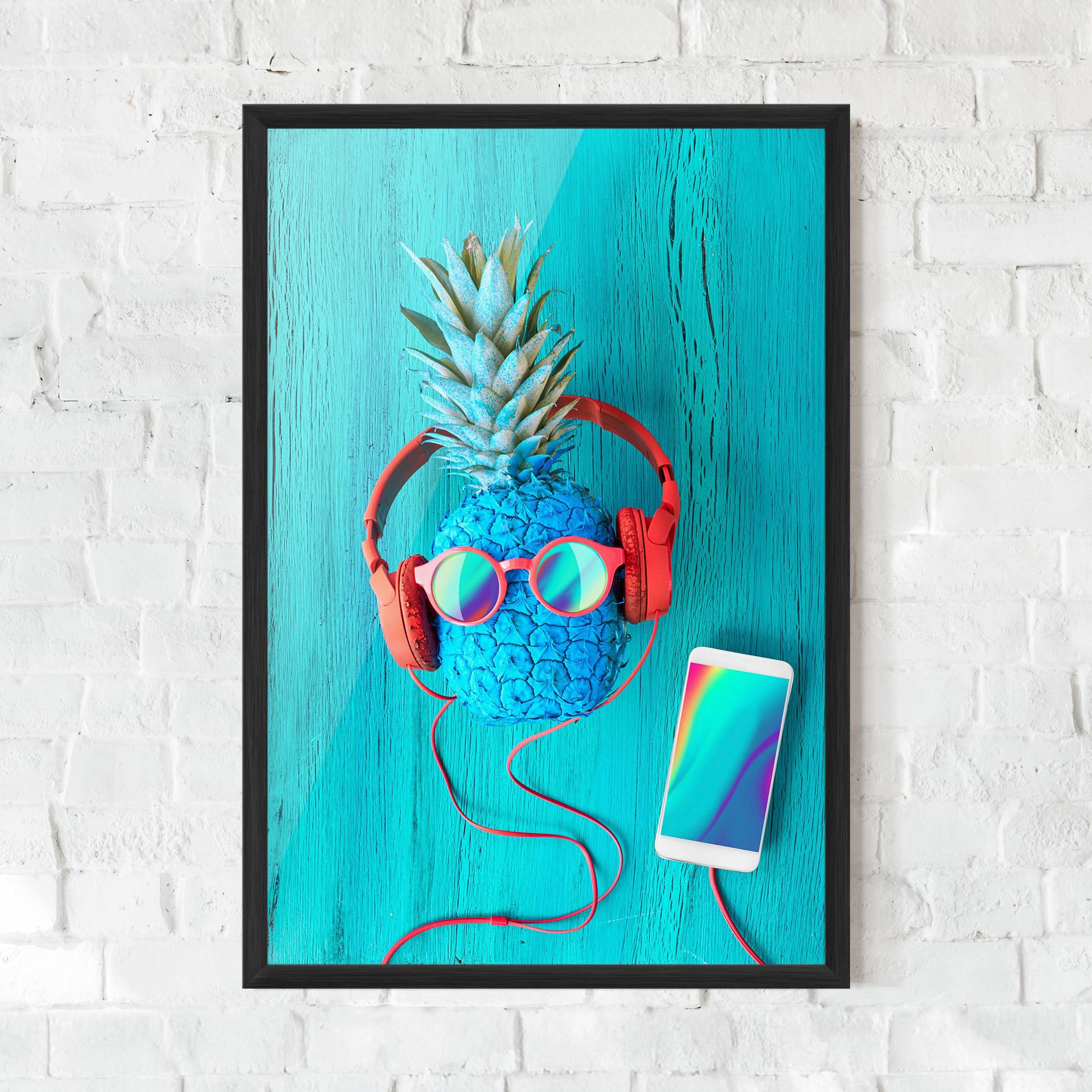 Gerahmte Poster Blue Pineapple mockup 0