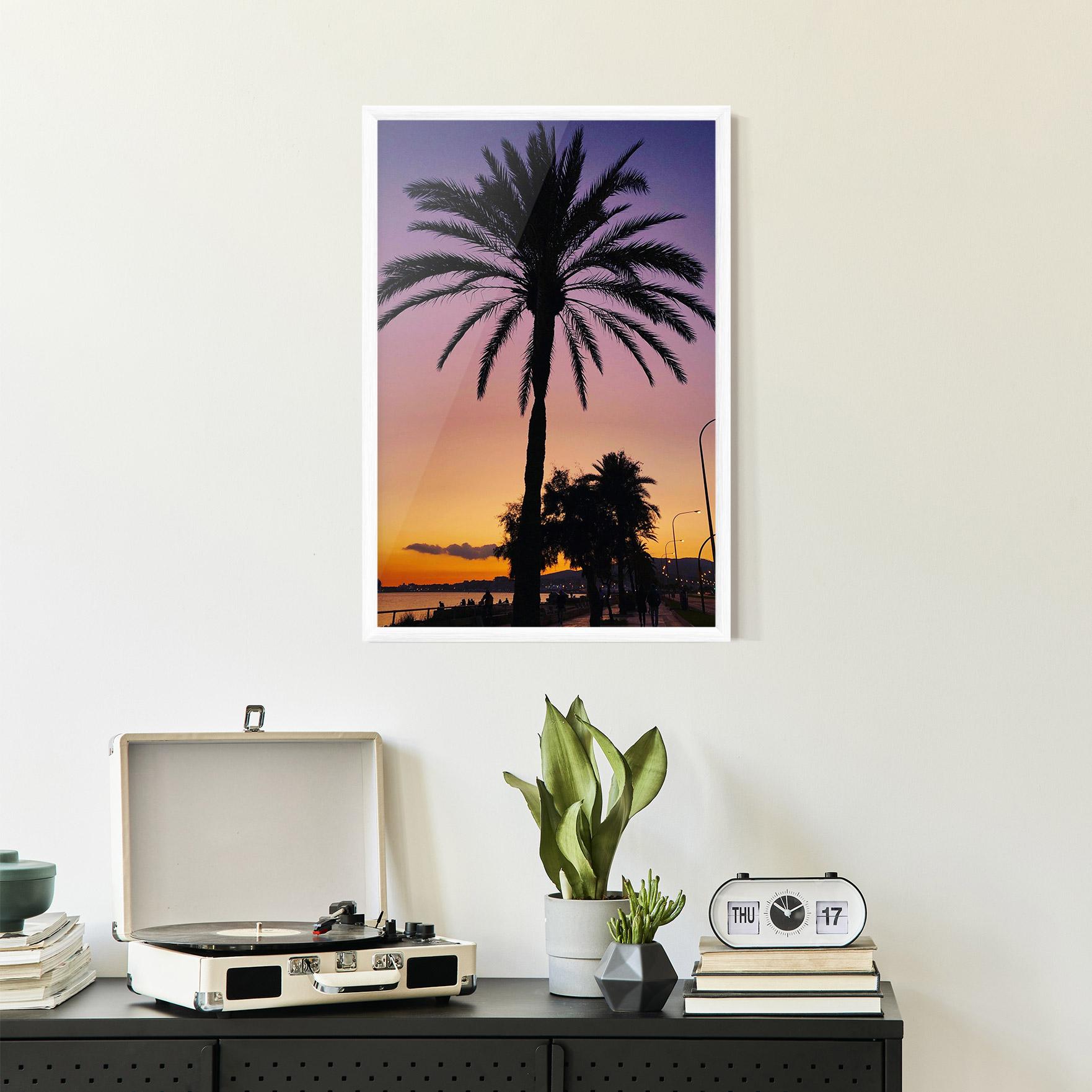 Gerahmte Poster Purple Palm mockup 2